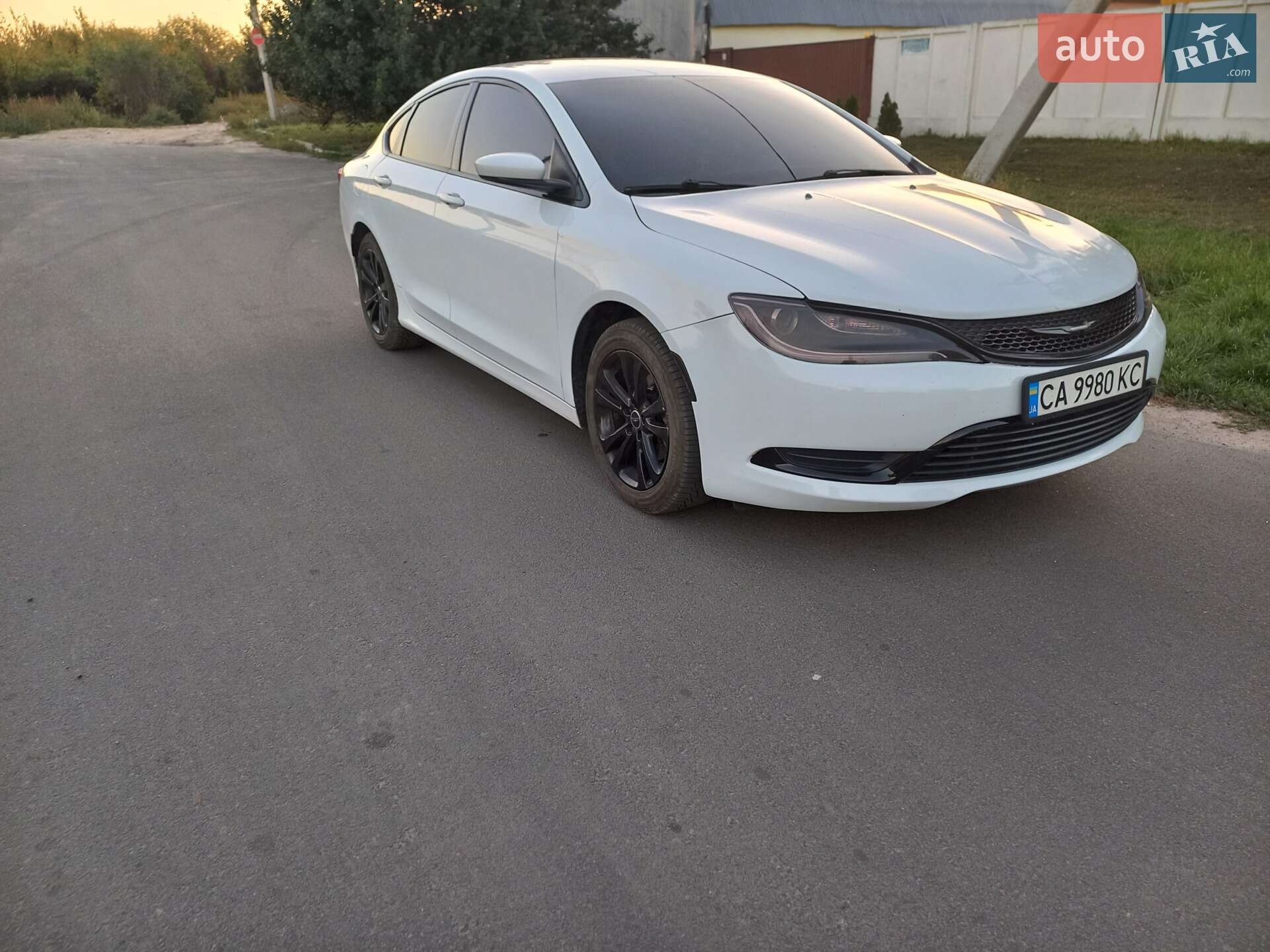 Chrysler 200 2015 VIN 1C3CCCAB5GN157739 фото оголошення 25 з 36