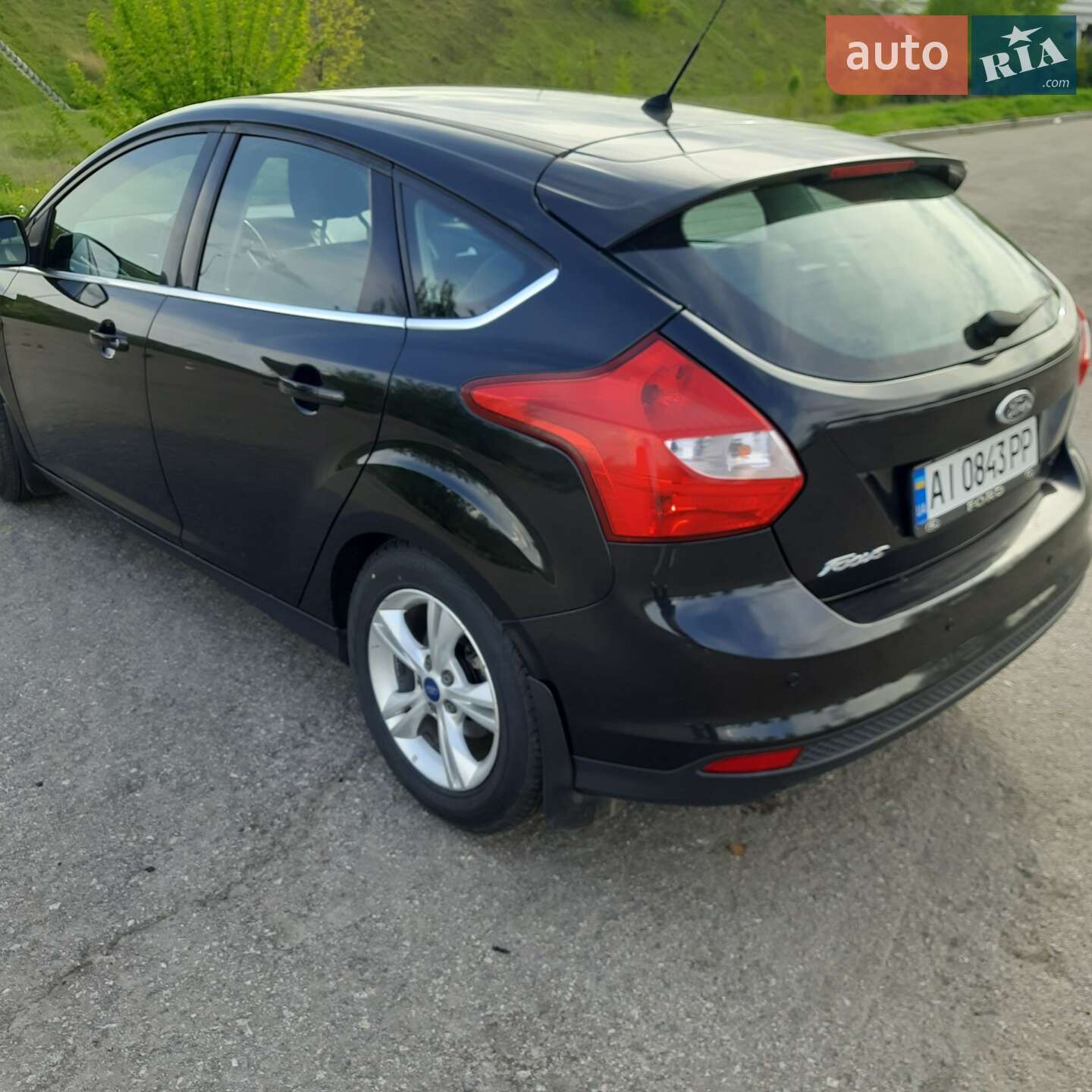 Ford Focus 2011 VIN WF0KXXGCBKBD06370 фото оголошення 13 з 18