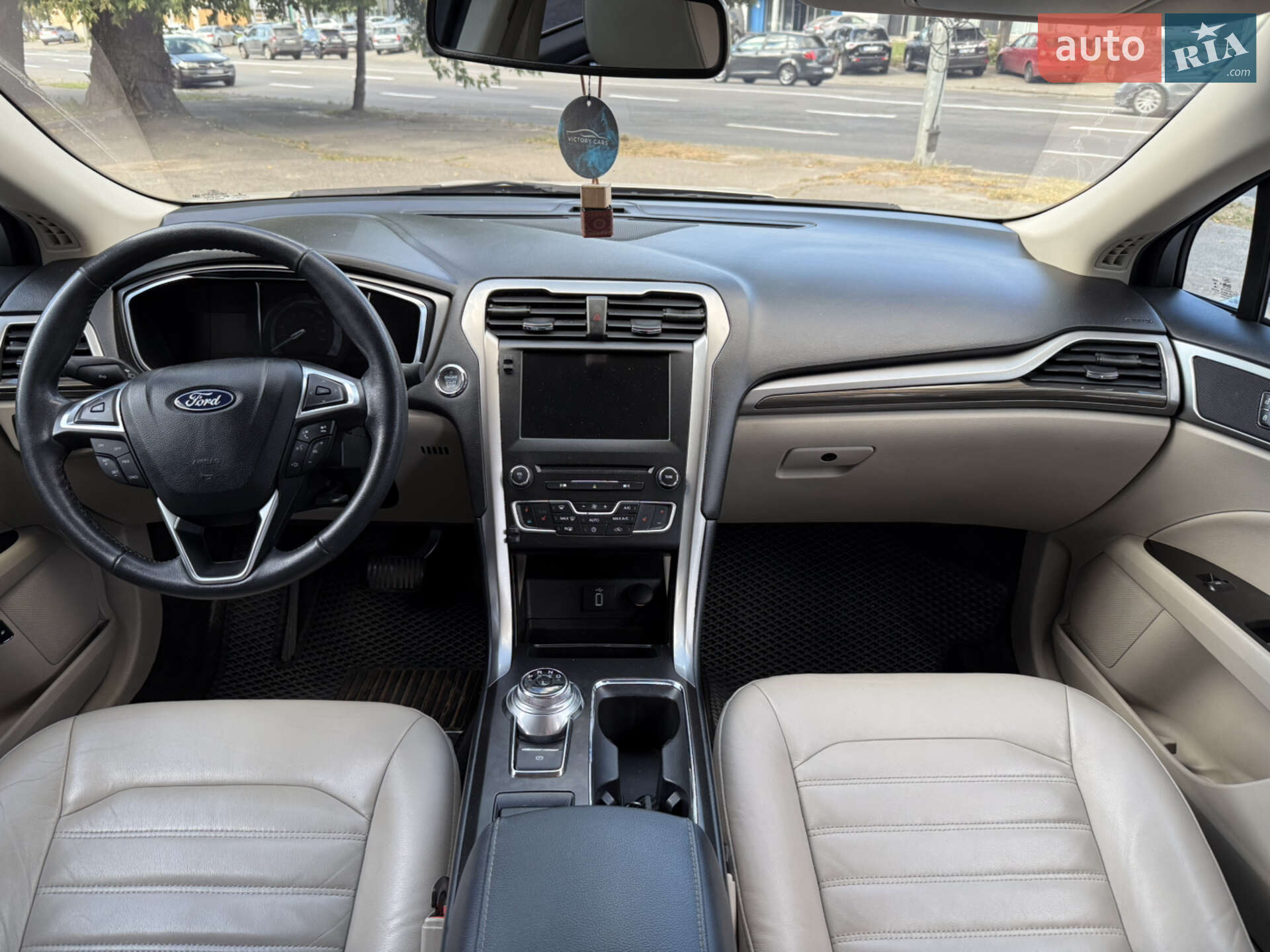 Ford Fusion 2017 VIN 3FA6P0PU0JR123576 фото оголошення 30 з 39