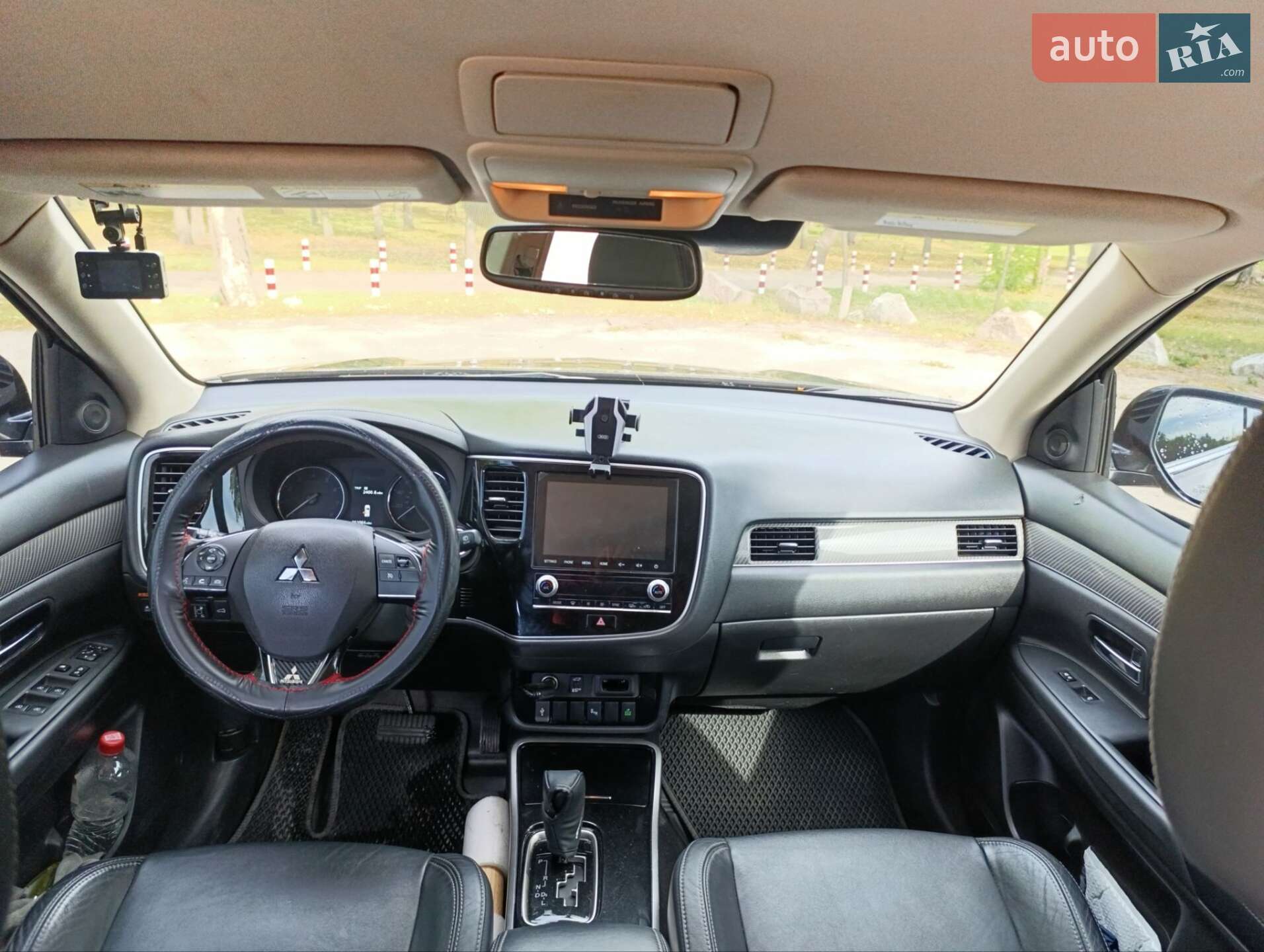 Mitsubishi Outlander 2020 VIN JA4AD3A3XLZ032810 фото оголошення 3 з 12