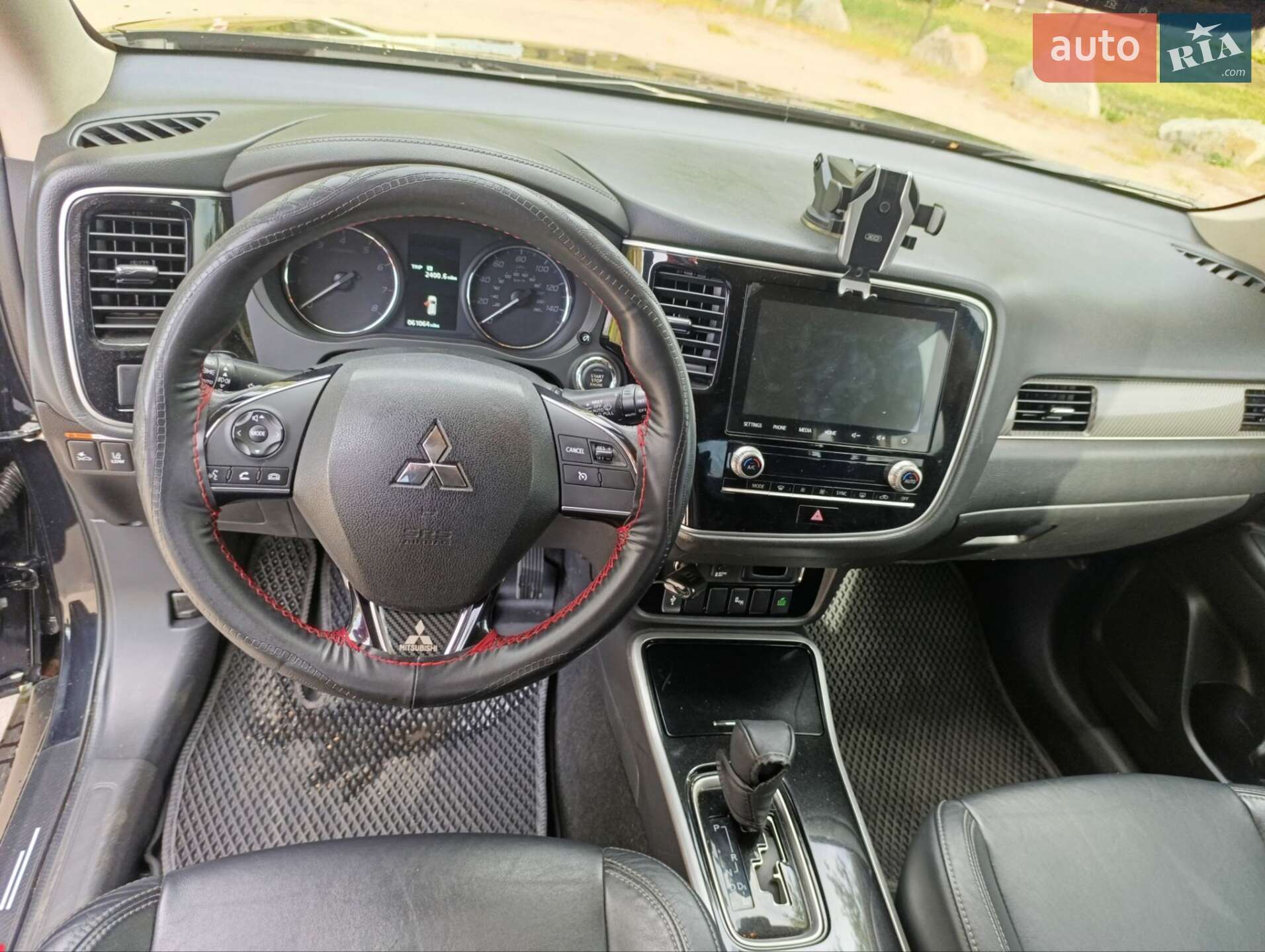 Mitsubishi Outlander 2020 VIN JA4AD3A3XLZ032810 фото оголошення 4 з 12