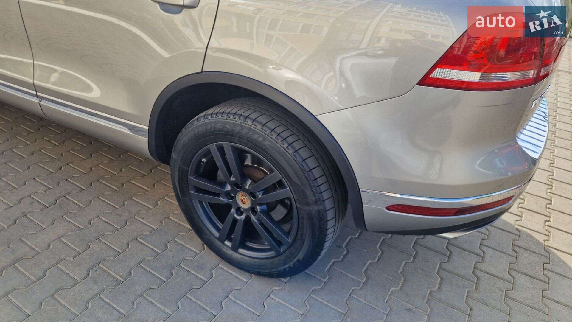 Volkswagen Touareg 2015 VIN WVGZZZ7PZFD008109 фото оголошення 8 з 13