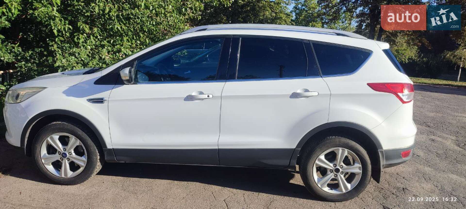 Ford Kuga 2016 VIN WF0AXXWPMAGA25030 фото оголошення 9 з 20