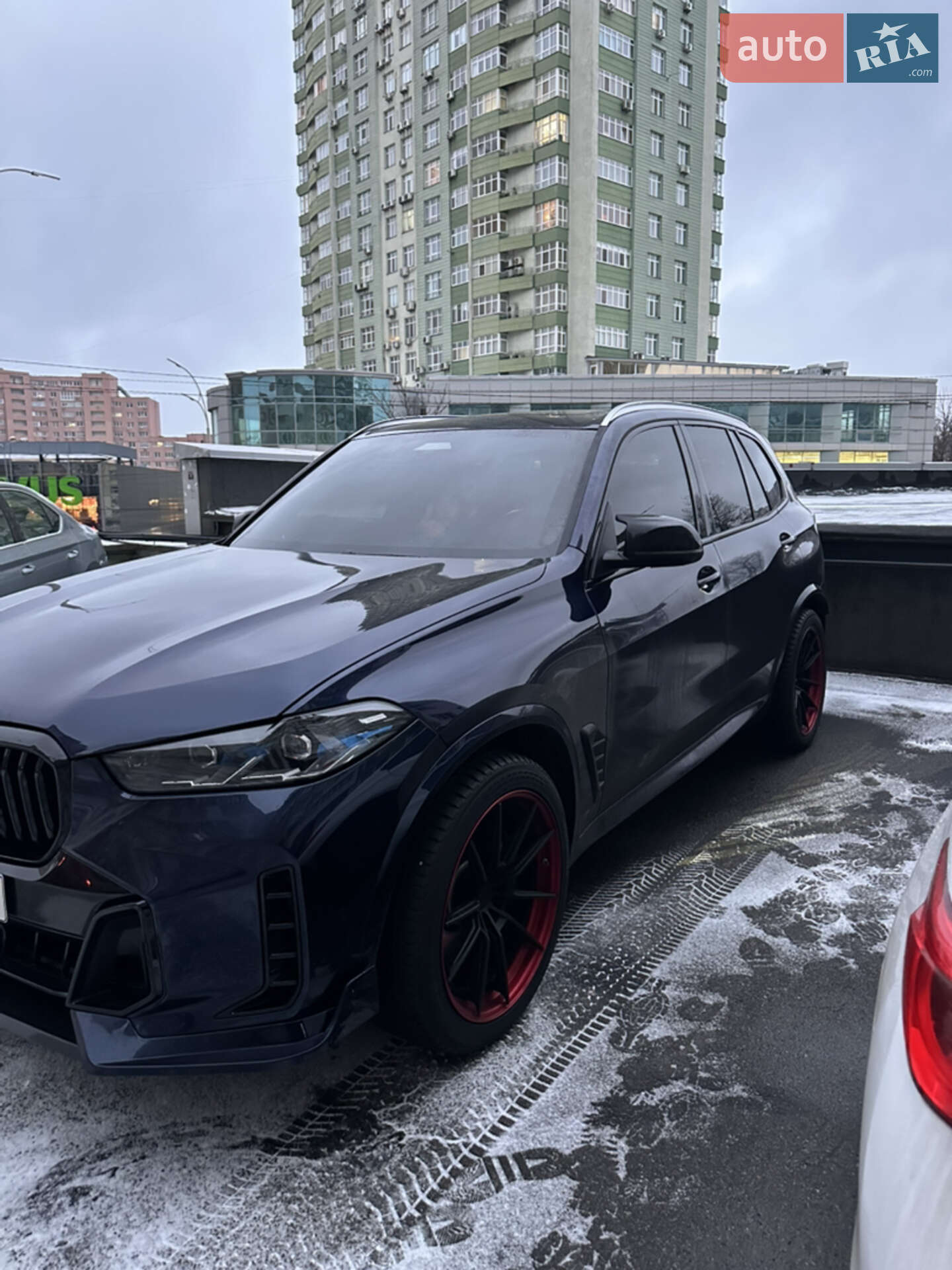 BMW X5 2023 VIN 5UX23EU01R9T46315 фото оголошення 14 з 44