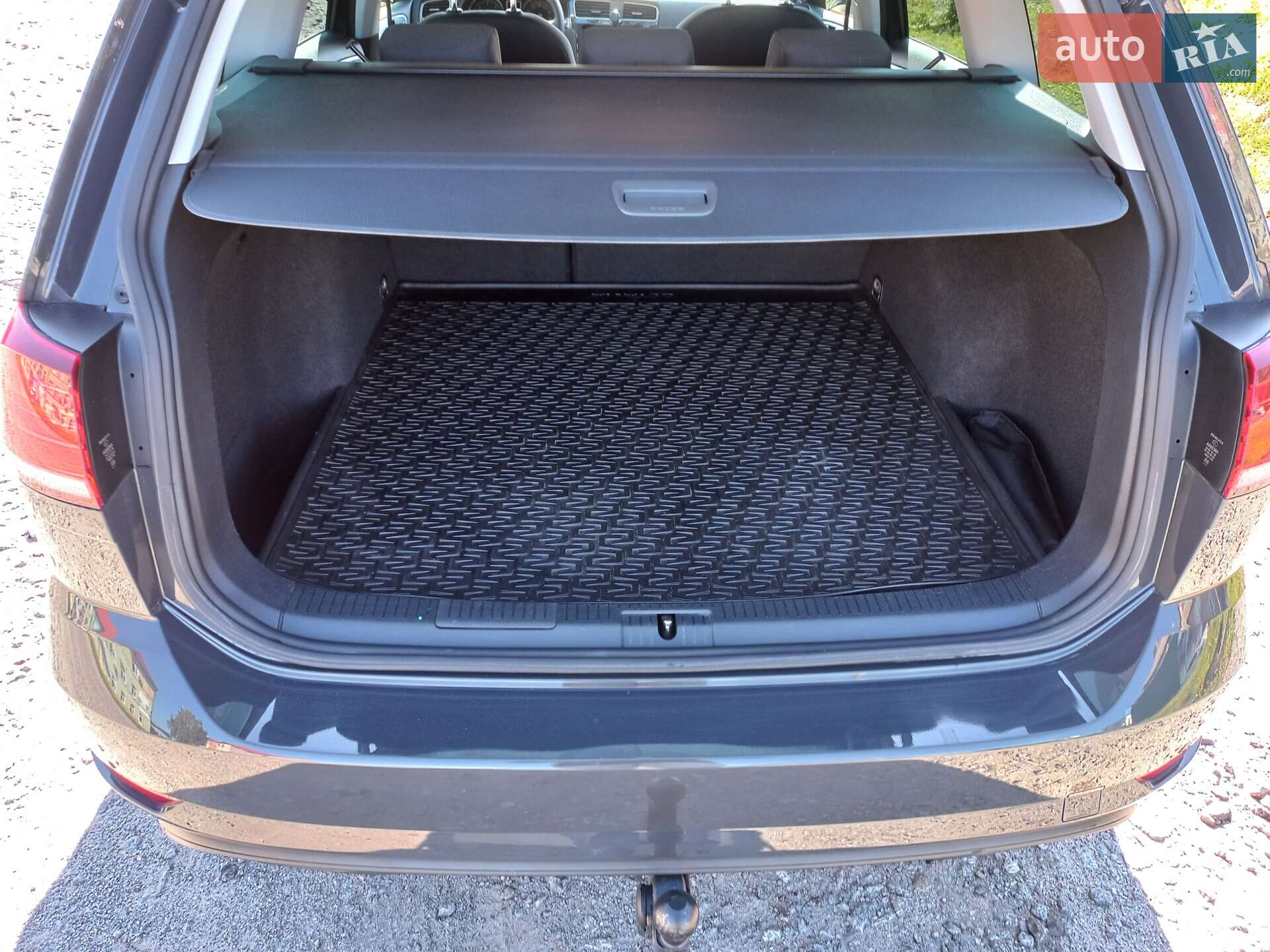 Volkswagen Golf 2018 VIN WVWZZZAUZJP632357 фото оголошення 18 з 20
