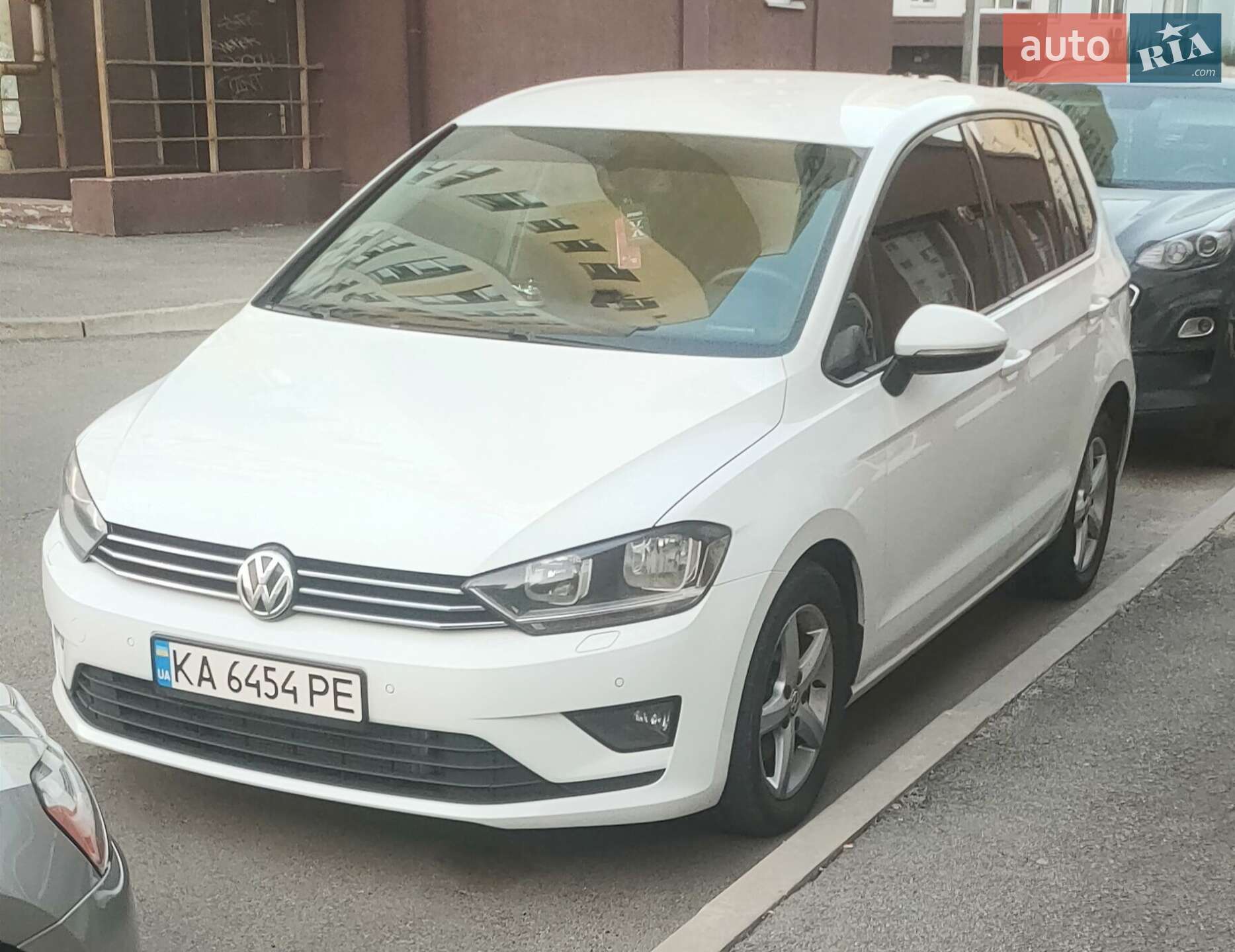 Volkswagen Golf Sportsvan 2015 VIN WVWZZZAUZGW525999 фото оголошення 17 з 39