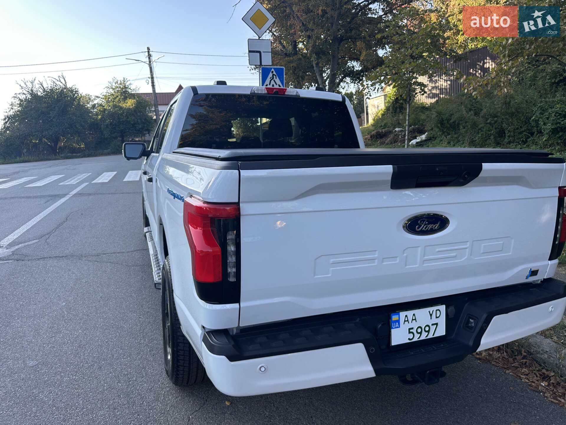 Ford F-150 2023 VIN 1FTVW1EL0PWG38754 фото оголошення 17 з 44