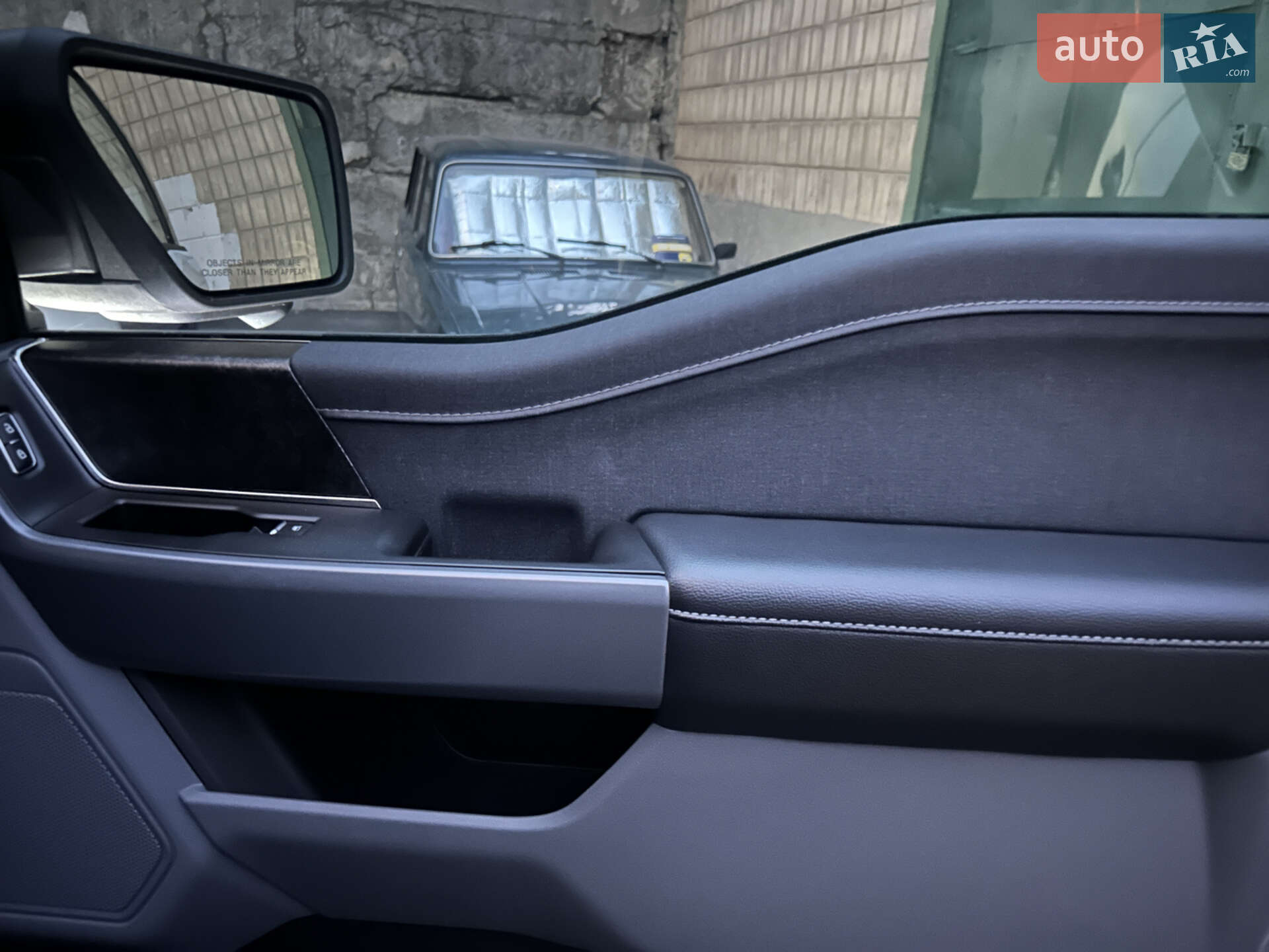Ford F-150 2023 VIN 1FTVW1EL0PWG38754 фото оголошення 2 з 44