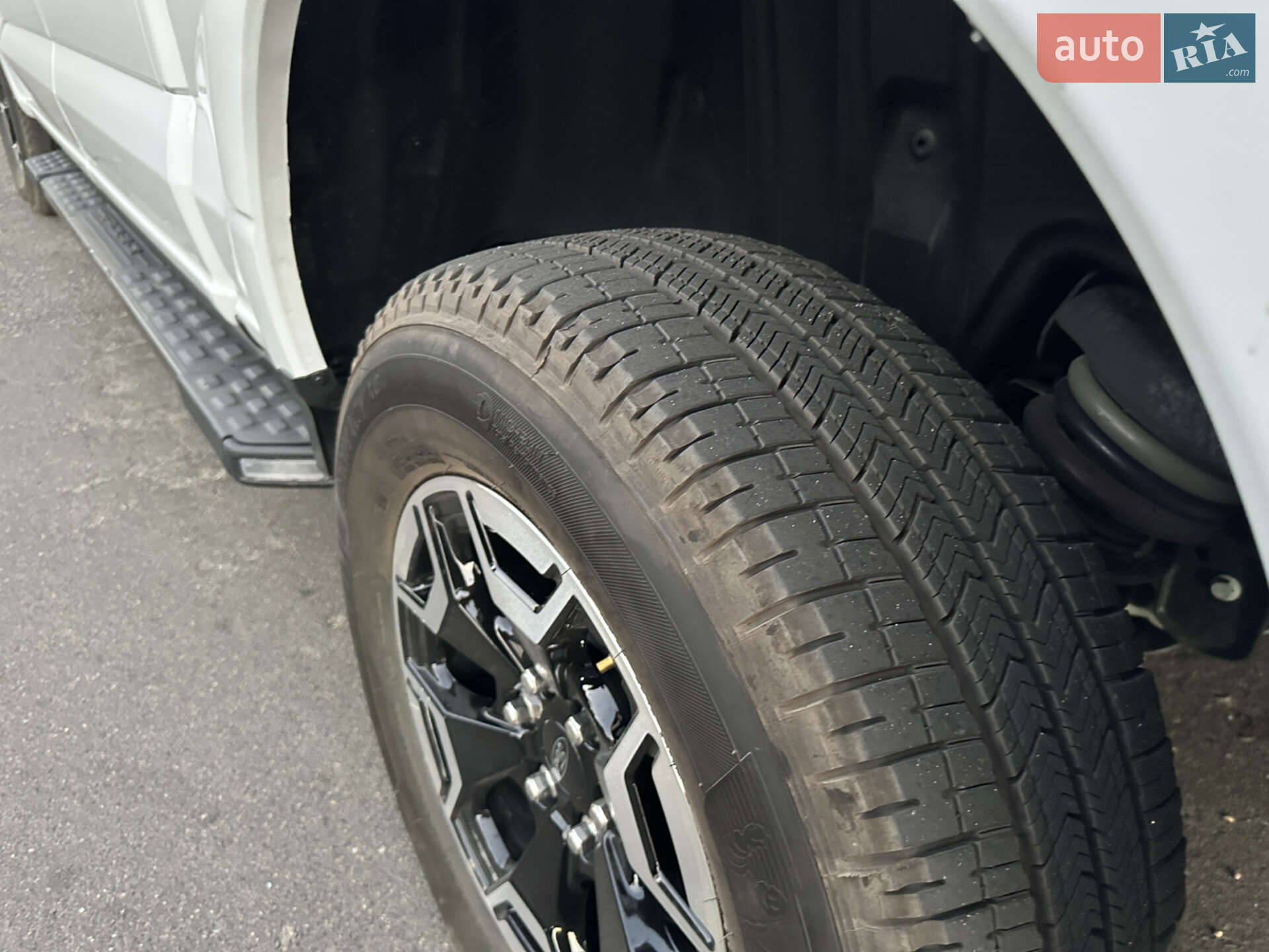 Ford F-150 2023 VIN 1FTVW1EL0PWG38754 фото оголошення 8 з 44