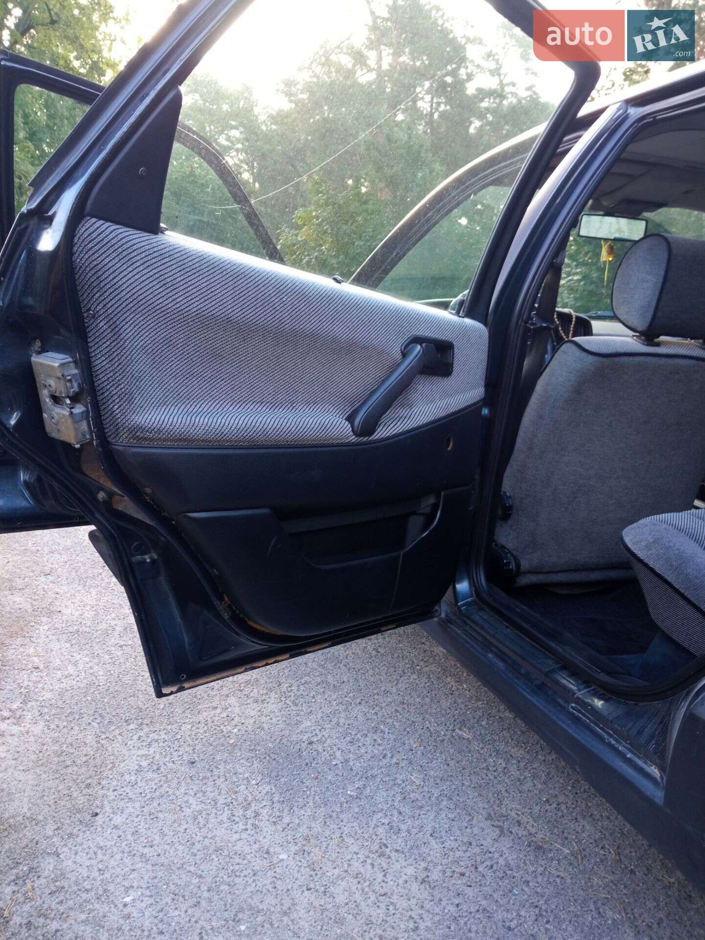 Volkswagen Passat 1990 VIN WVWZZZ31ZLE178081 фото оголошення 29 з 30