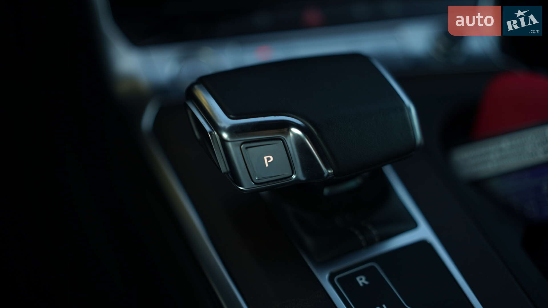 Audi A6 2019 VIN WAUD8AF22KN130874 фото оголошення 7 з 13