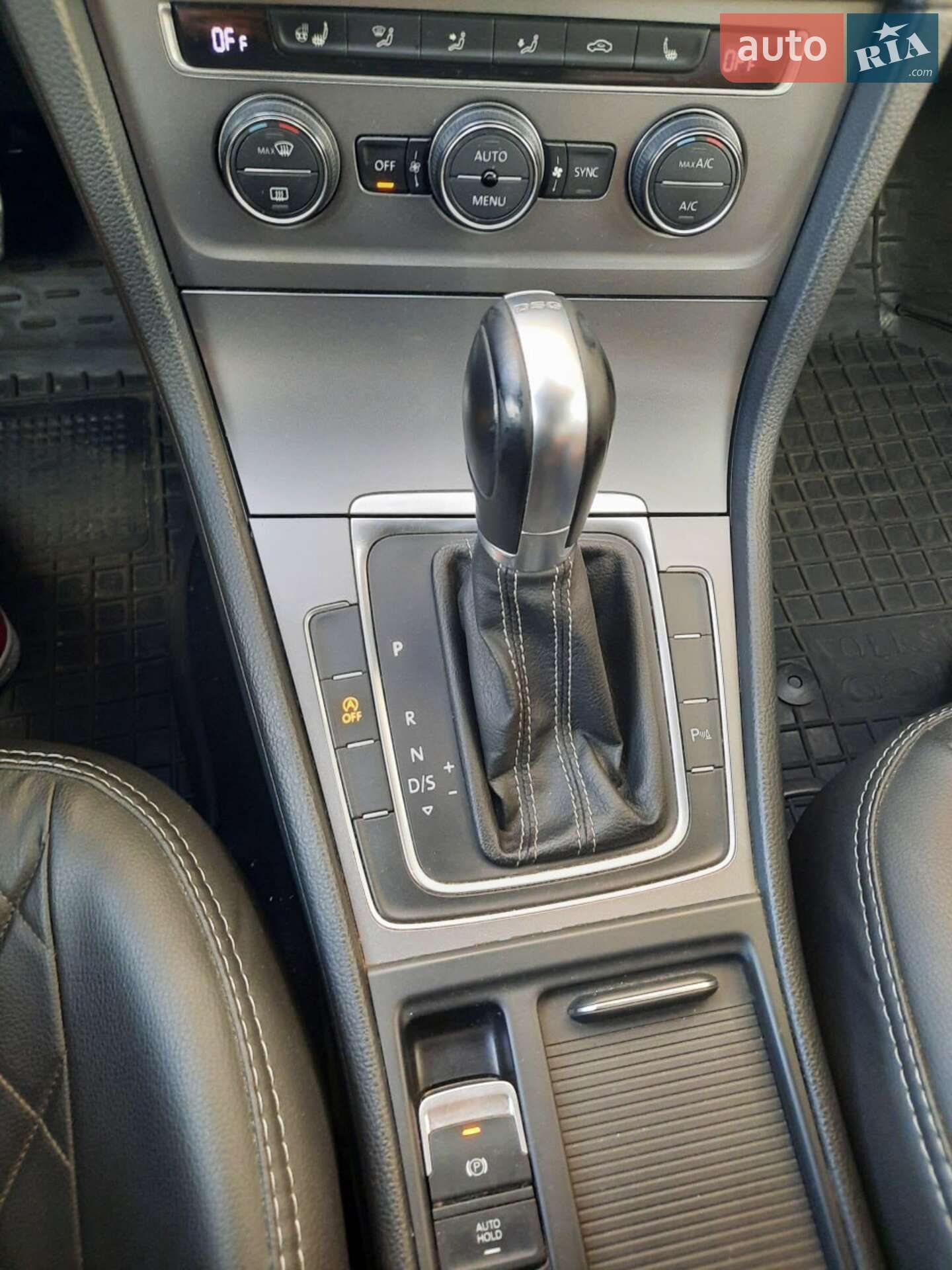 Volkswagen Golf 2015 VIN WVWZZZAUZFP610991 фото оголошення 14 з 19