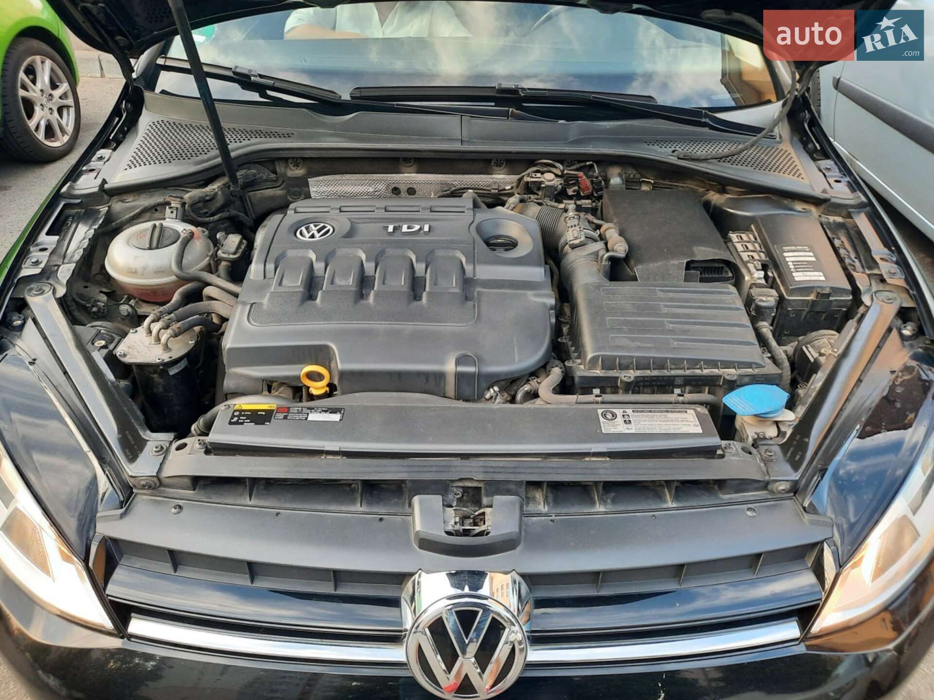 Volkswagen Golf 2015 VIN WVWZZZAUZFP610991 фото оголошення 17 з 19