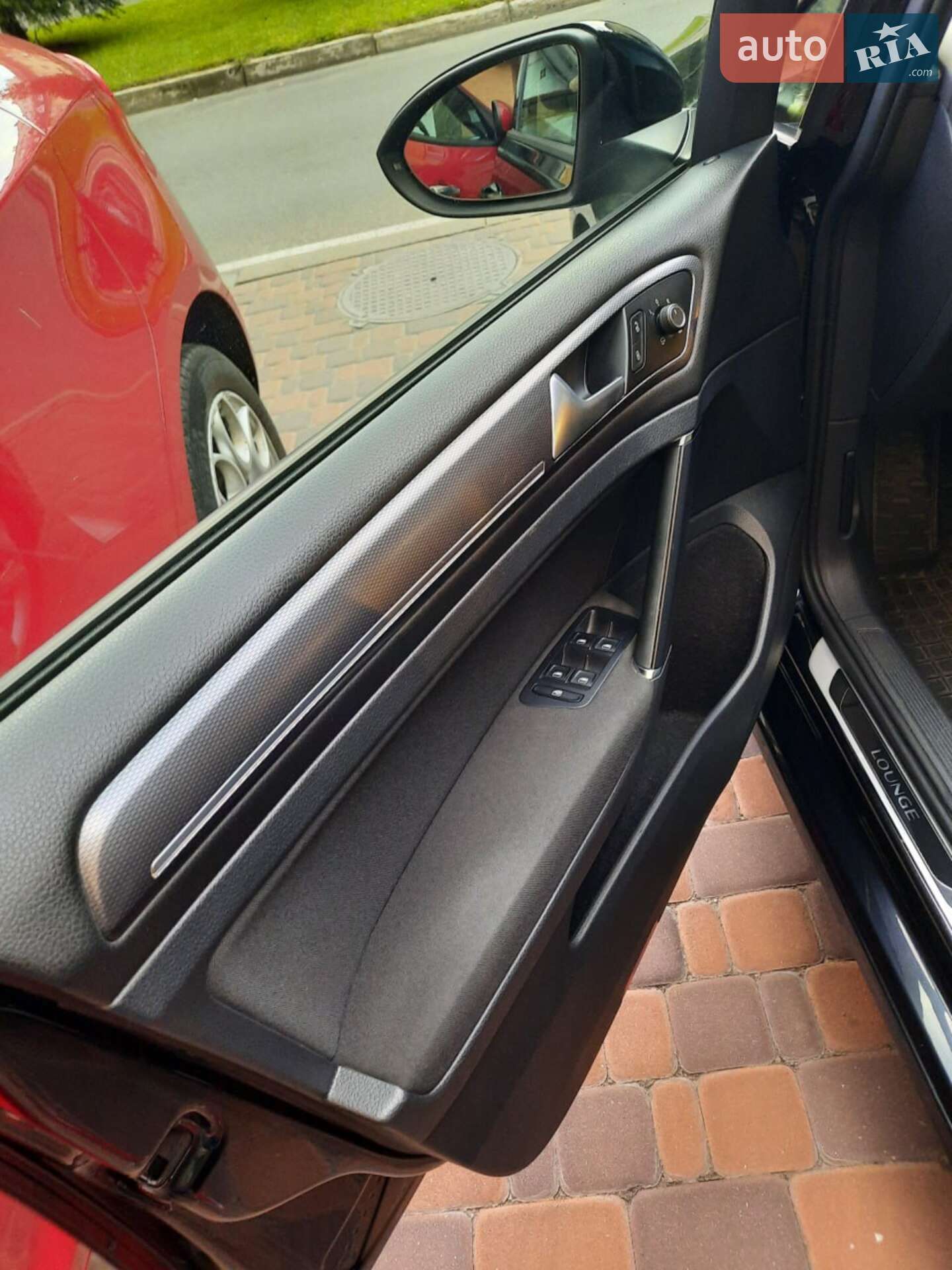Volkswagen Golf 2015 VIN WVWZZZAUZFP610991 фото оголошення 18 з 19