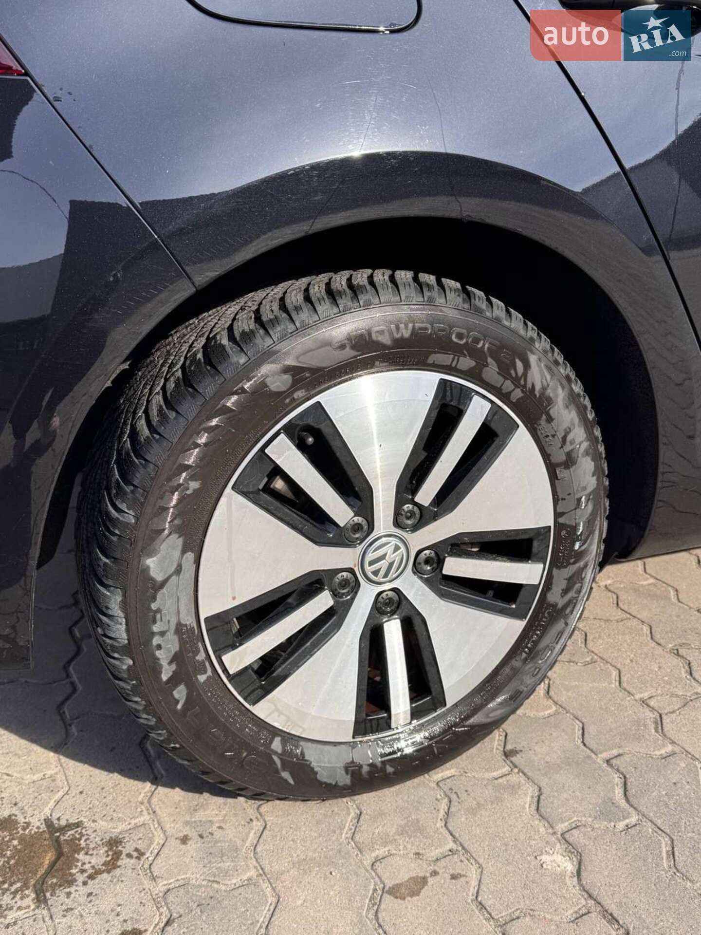 Volkswagen e-Golf 2020 VIN WVWZZZAUZL8910263 фото оголошення 5 з 14