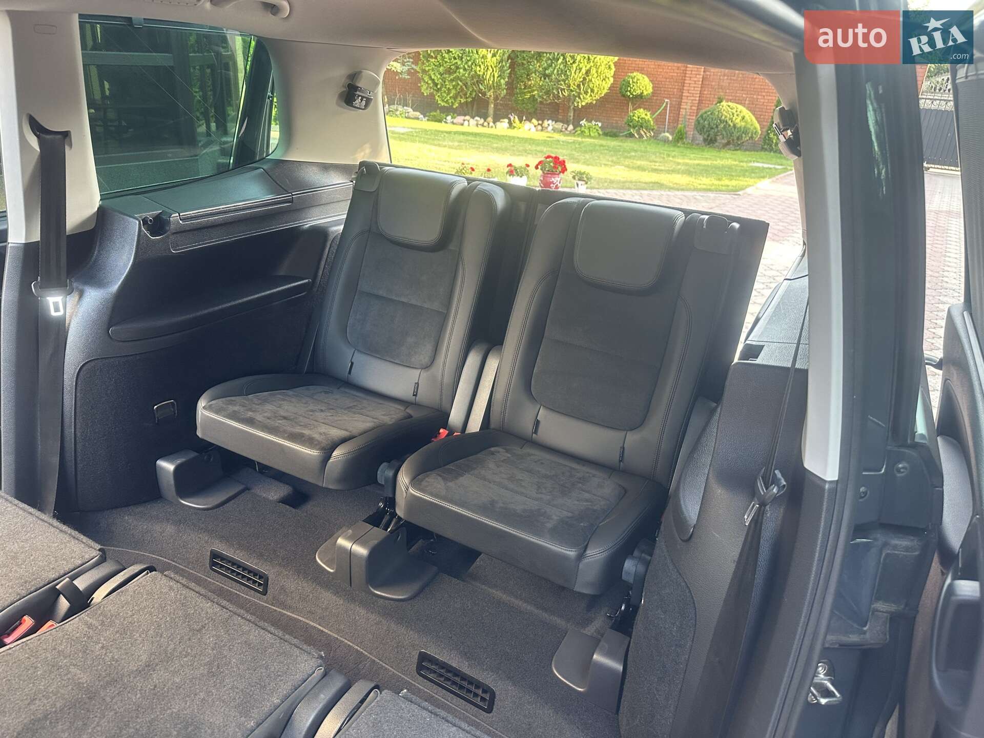 Volkswagen Sharan 2017 VIN WVWZZZ7NZJV006602 фото оголошення 41 з 41