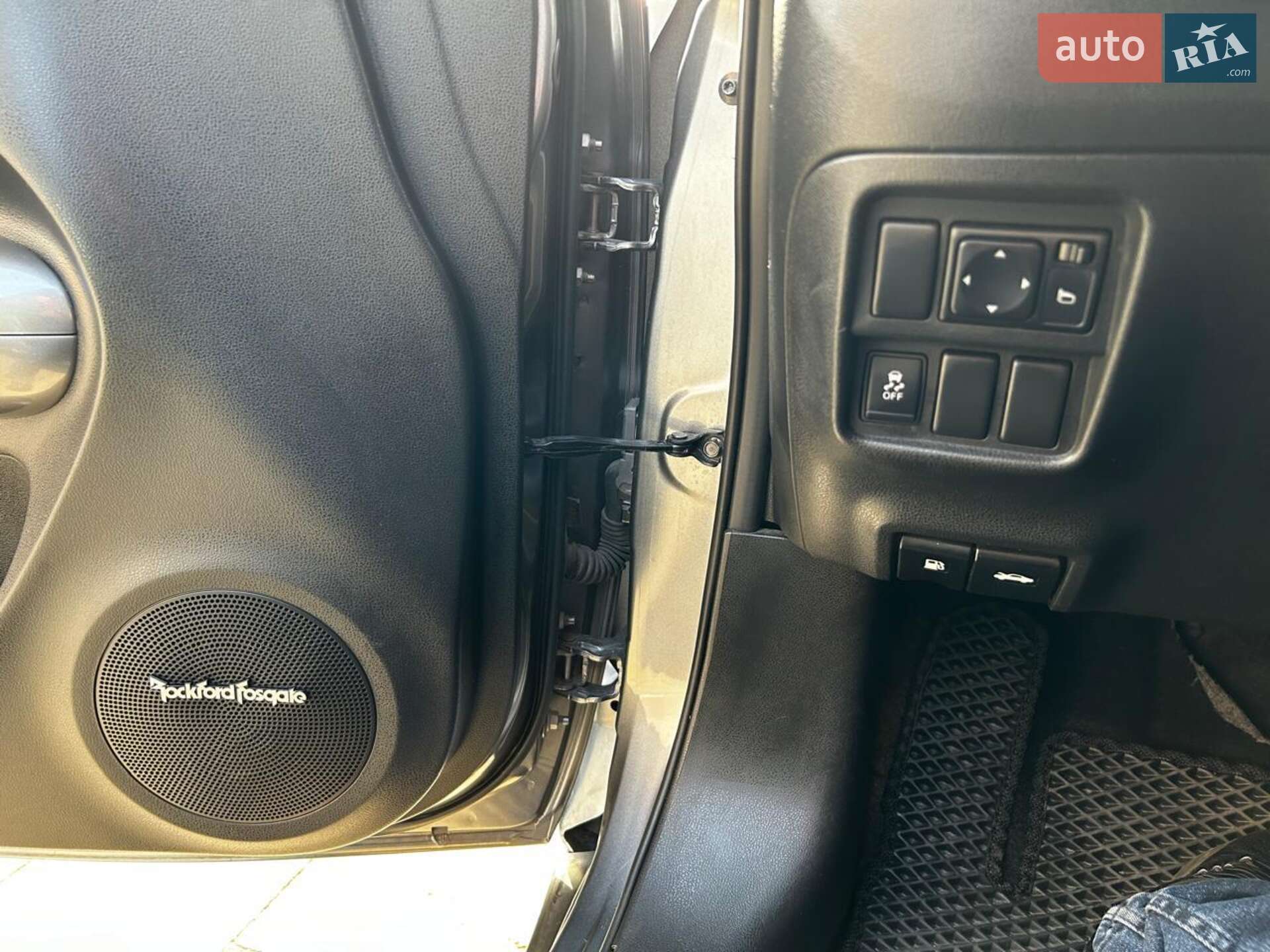 Nissan Juke 2017 VIN JN8AF5MR3HT704605 фото оголошення 17 з 18