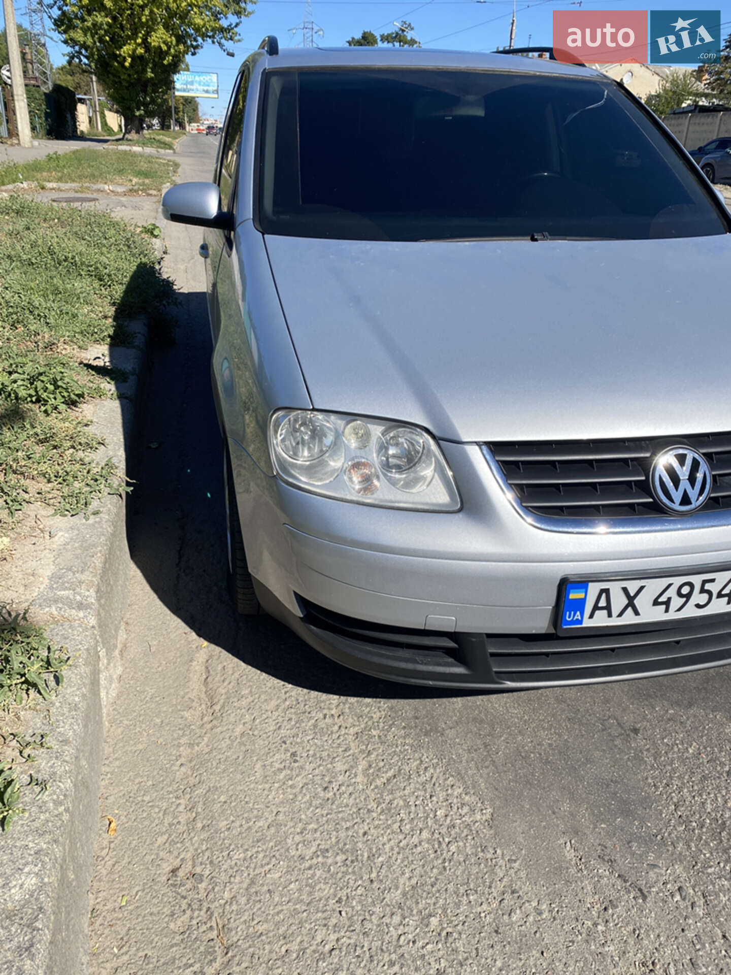 Volkswagen Touran 2004 VIN WVGZZZ1TZ5W056198 фото оголошення 4 з 32