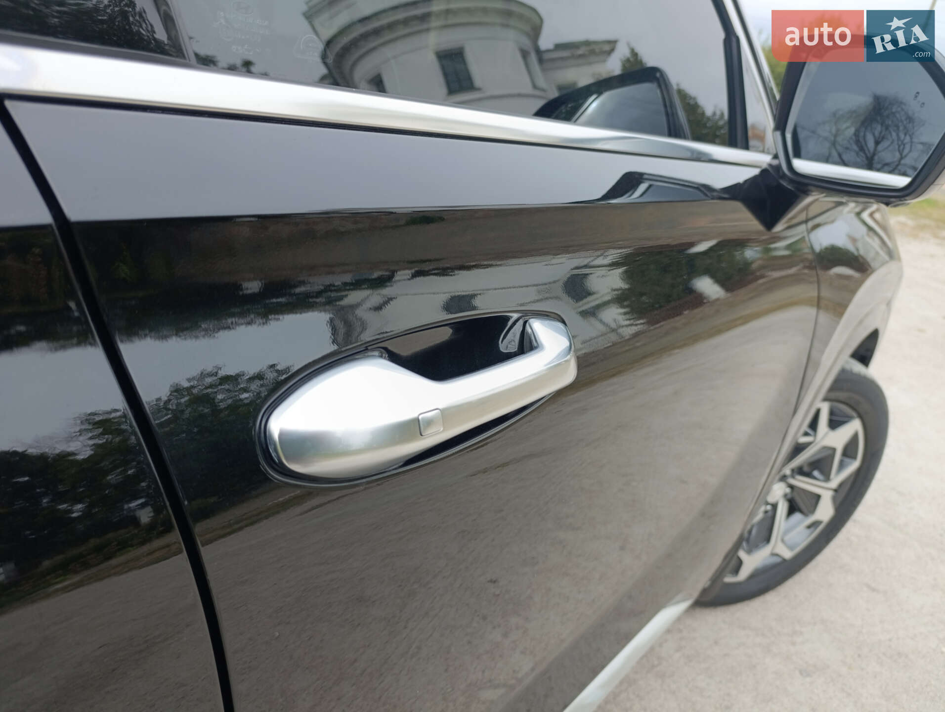 Hyundai Palisade 2020 VIN KMHR581ABMU208192 фото оголошення 24 з 75