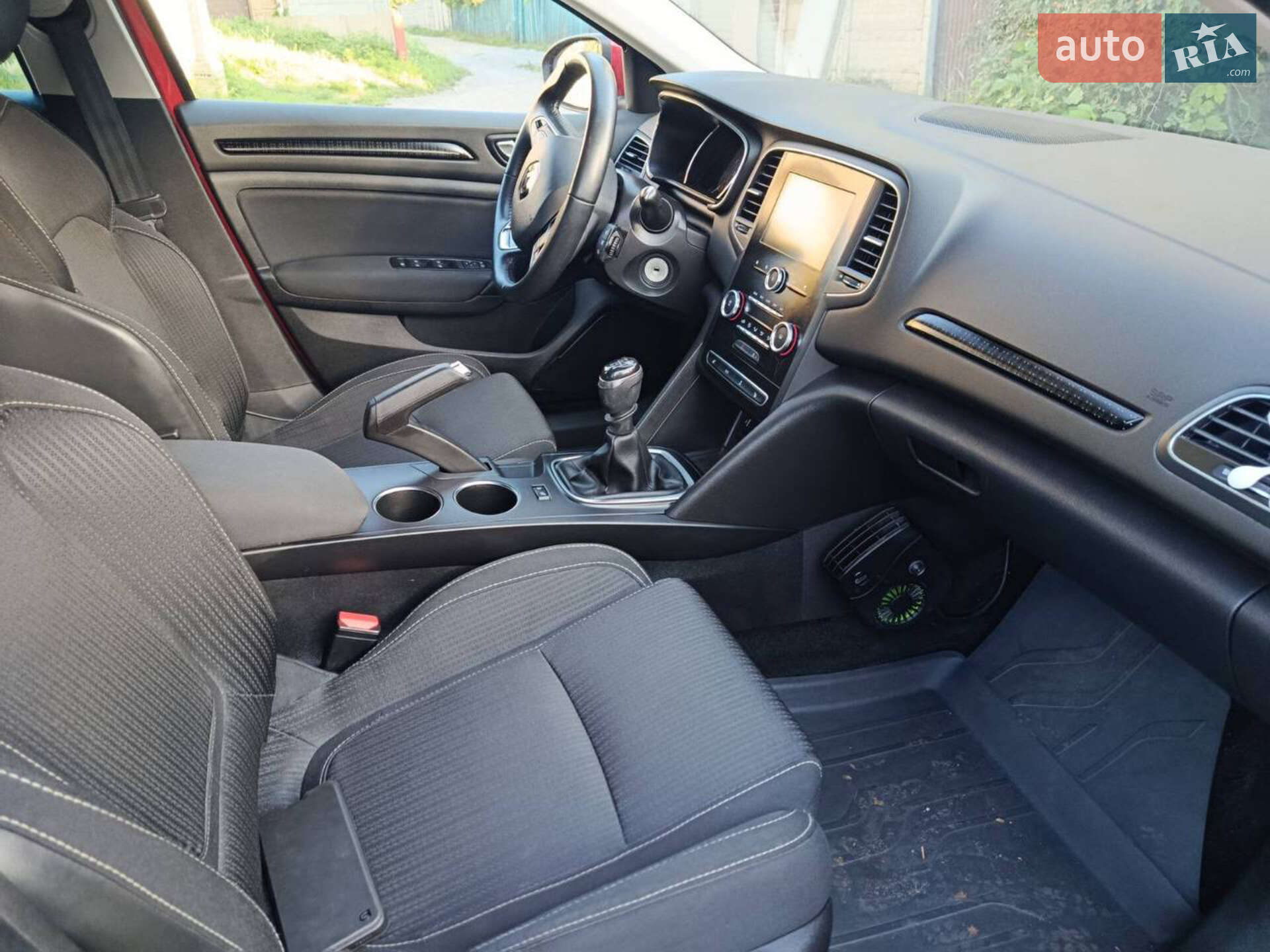 Renault Megane 2017 VIN VF1RFB00157066782 фото оголошення 3 з 26