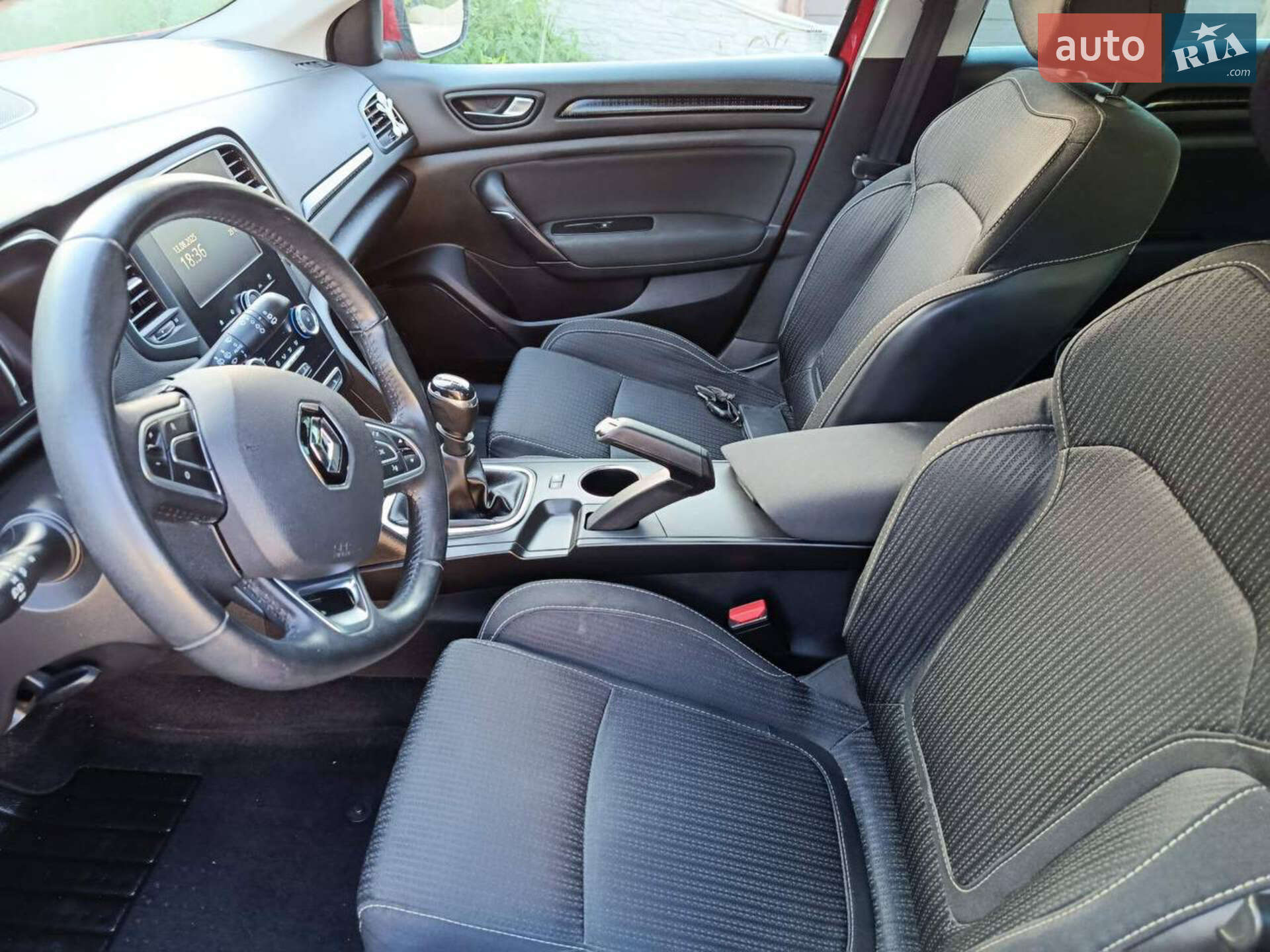 Renault Megane 2017 VIN VF1RFB00157066782 фото оголошення 16 з 26