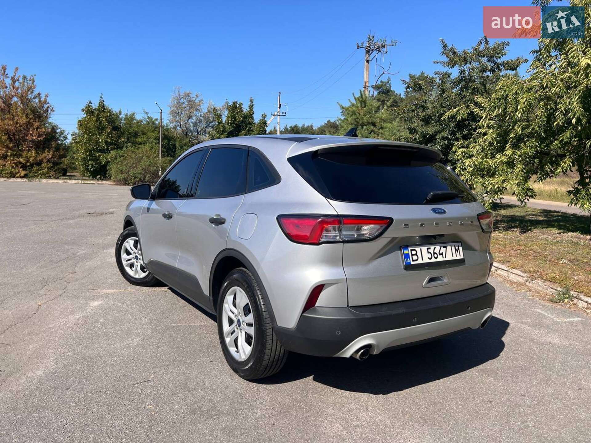 Ford Escape 2019 VIN 1FMCU0F69LUA81439 фото оголошення 5 з 12