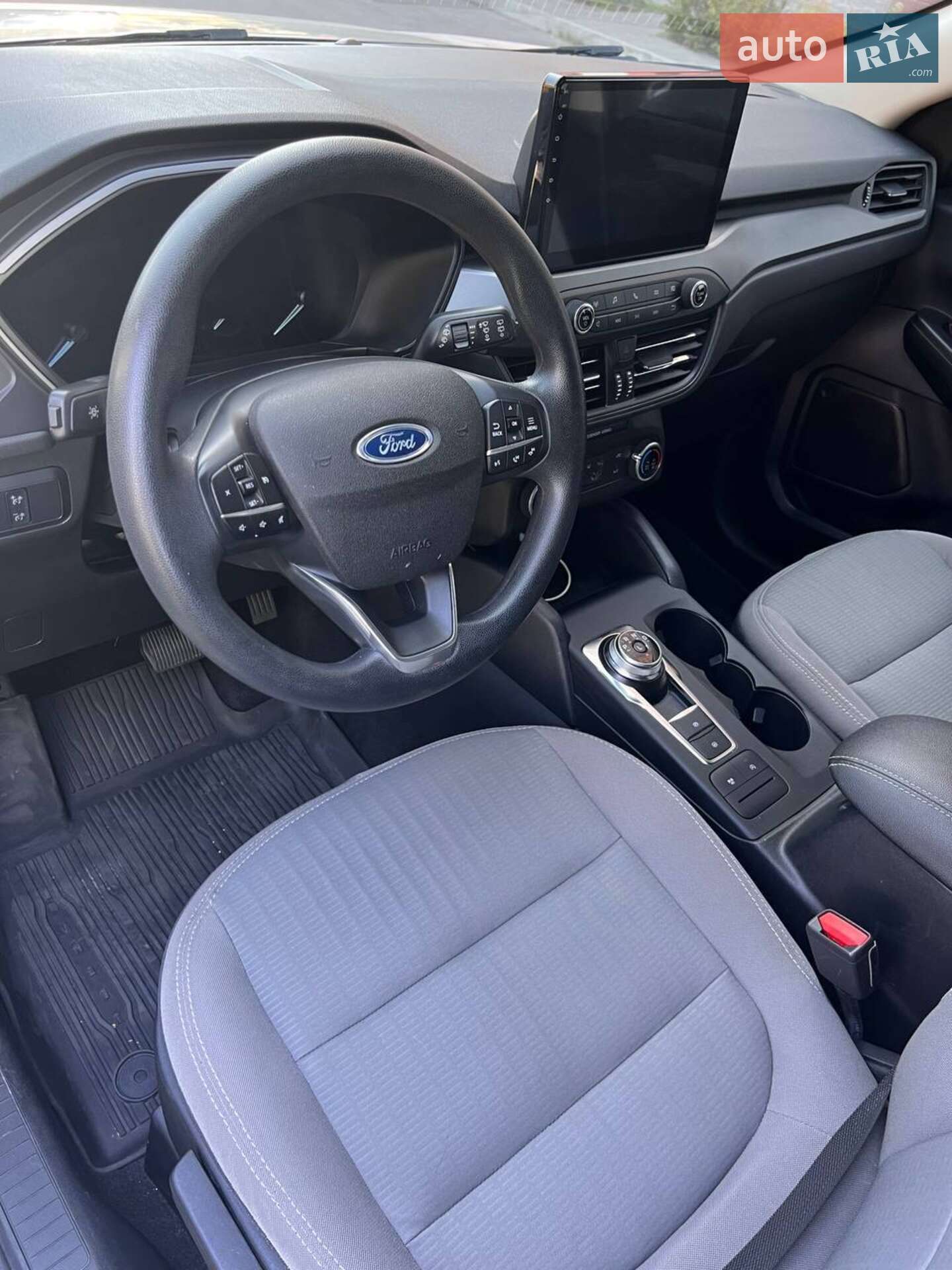 Ford Escape 2019 VIN 1FMCU0F69LUA81439 фото оголошення 12 з 12