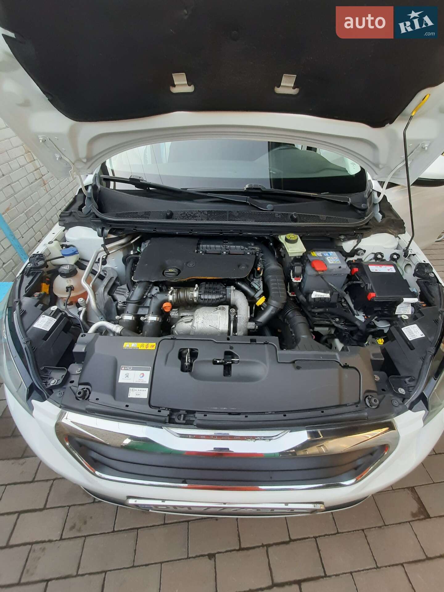 Peugeot 308 2015 VIN VF3LCBHZWFS175733 фото оголошення 15 з 39