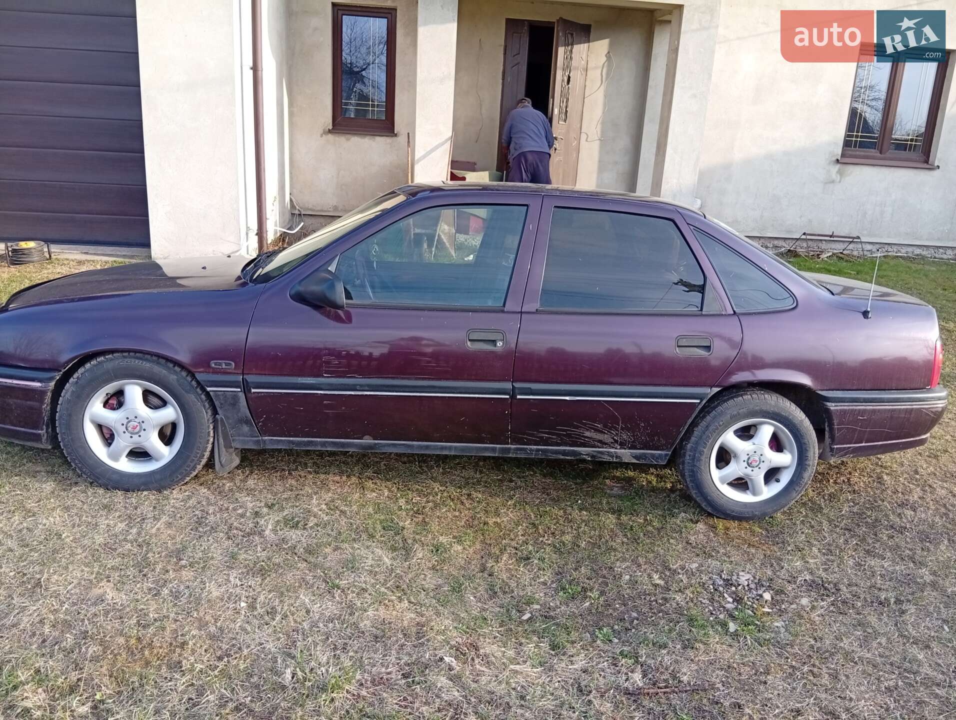 Opel Vectra 1994 VIN W0L000087R1074100 фото оголошення 3 з 4