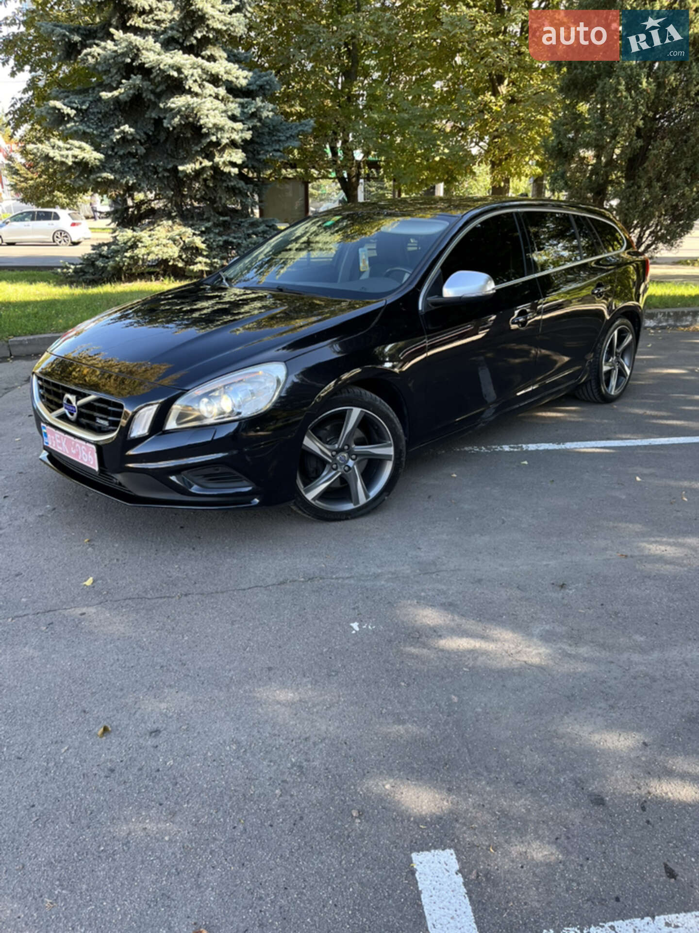 Volvo V60 2011 VIN YV1FW8250C1035178 фото оголошення 4 з 63