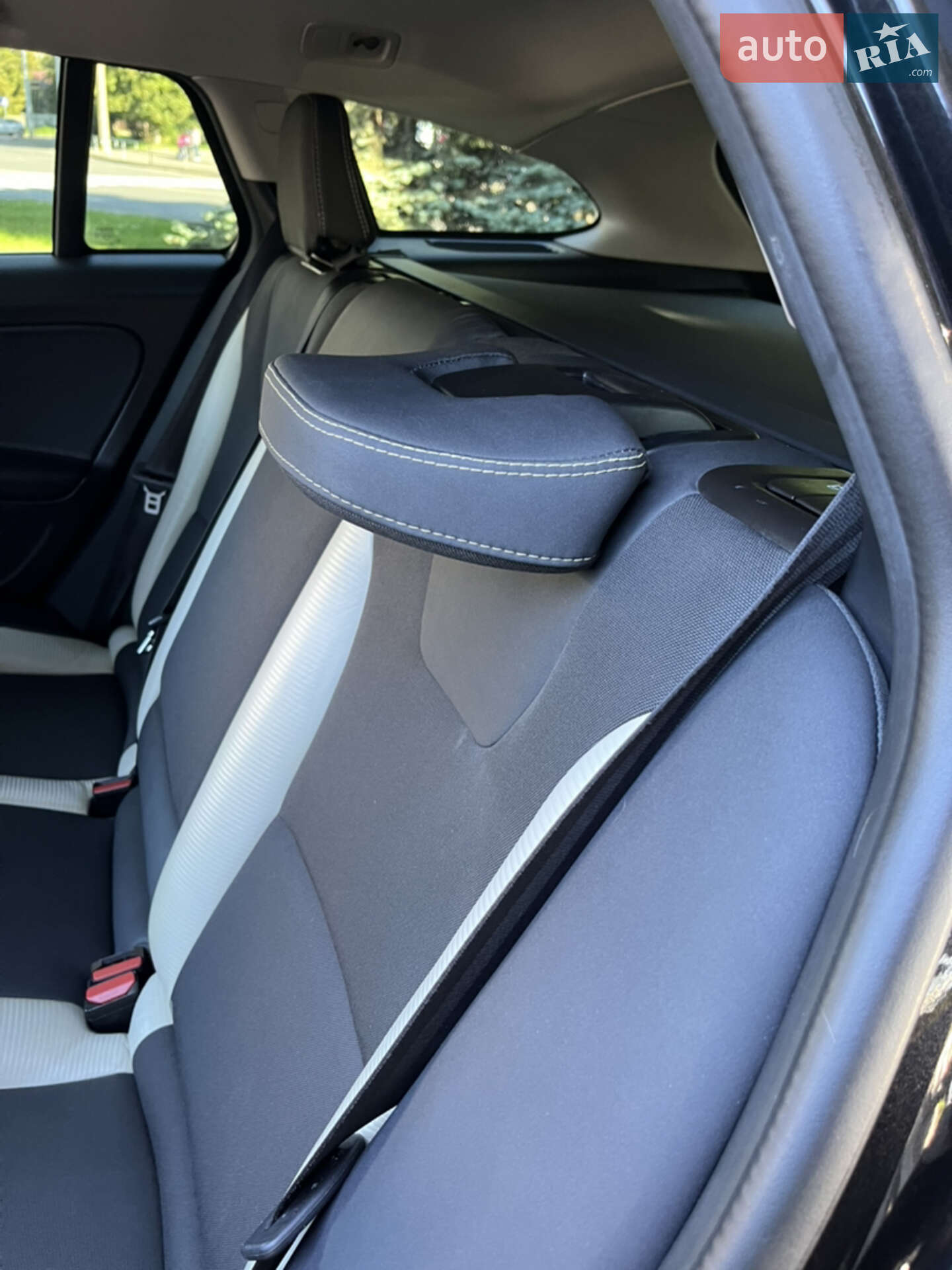Volvo V60 2011 VIN YV1FW8250C1035178 фото оголошення 35 з 63