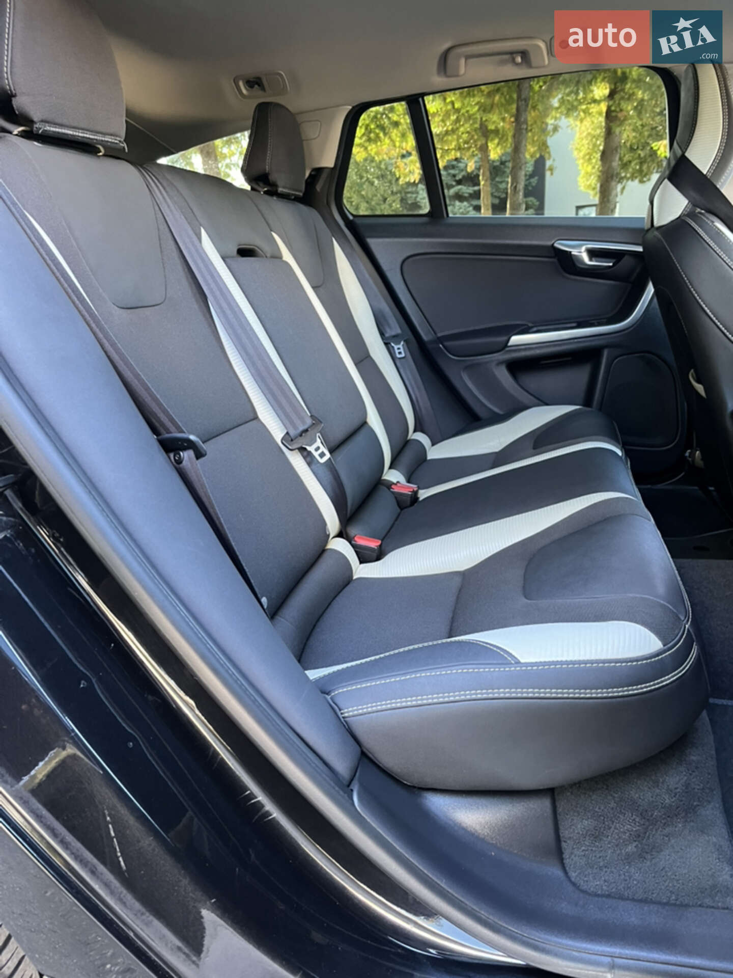 Volvo V60 2011 VIN YV1FW8250C1035178 фото оголошення 58 з 63