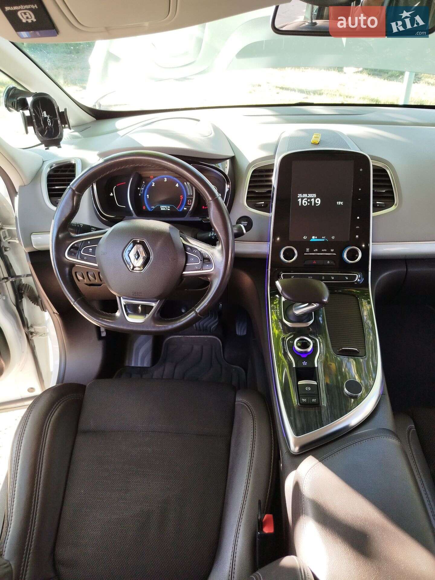 Renault Espace 2015 VIN VF1RFC00854026643 фото оголошення 22 з 37