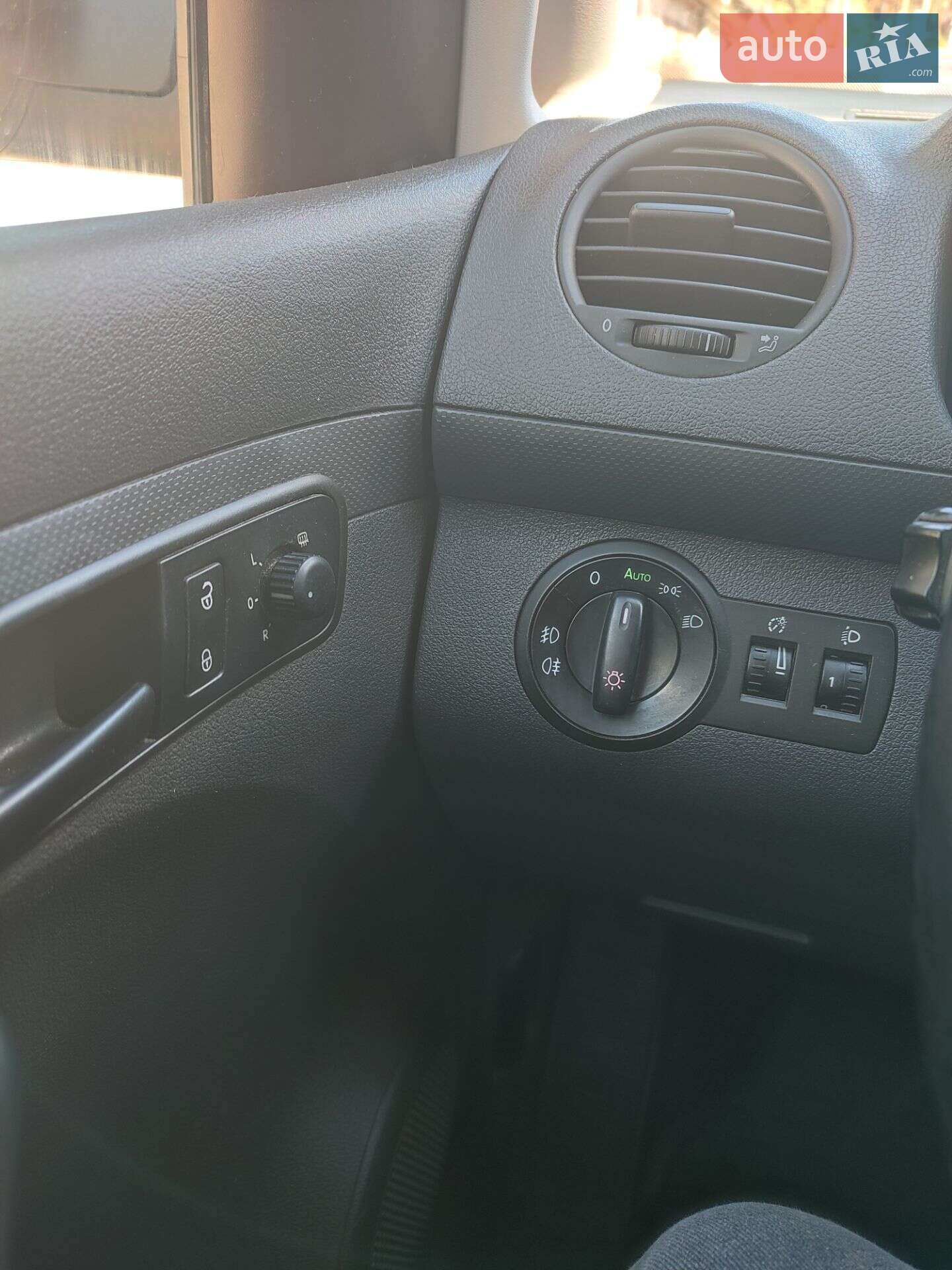 Volkswagen Caddy 2011 VIN WV1ZZZ2KZCX058063 фото оголошення 15 з 22