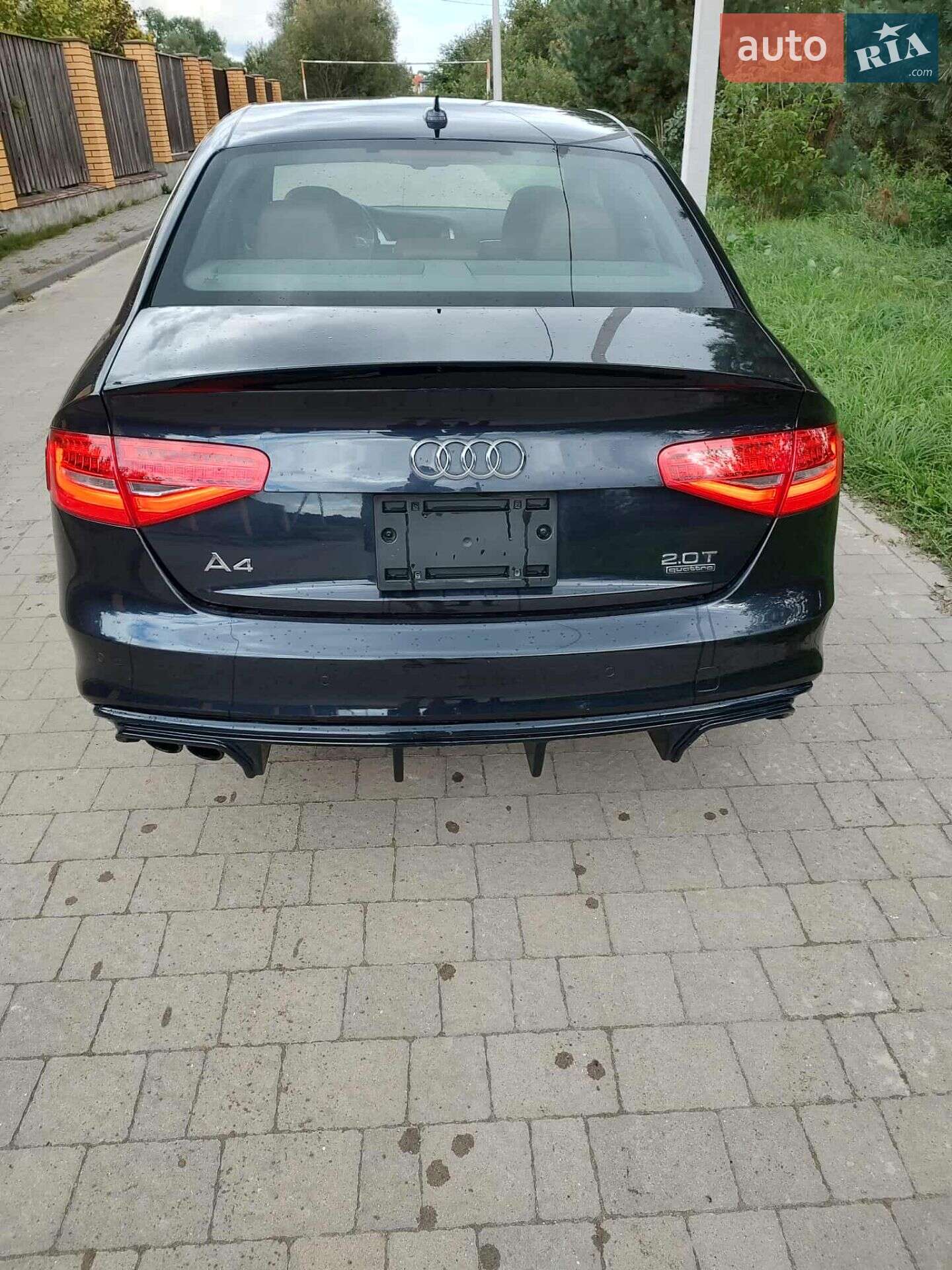 Audi A4 2015 VIN WAUFFAFL7FN041704 фото оголошення 2 з 13