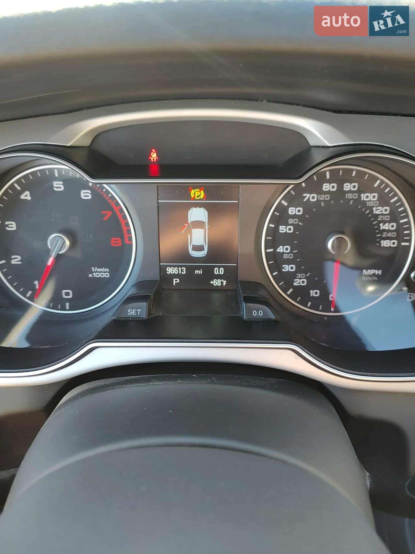 Audi A4 2015 VIN WAUFFAFL7FN041704 фото оголошення 9 з 13