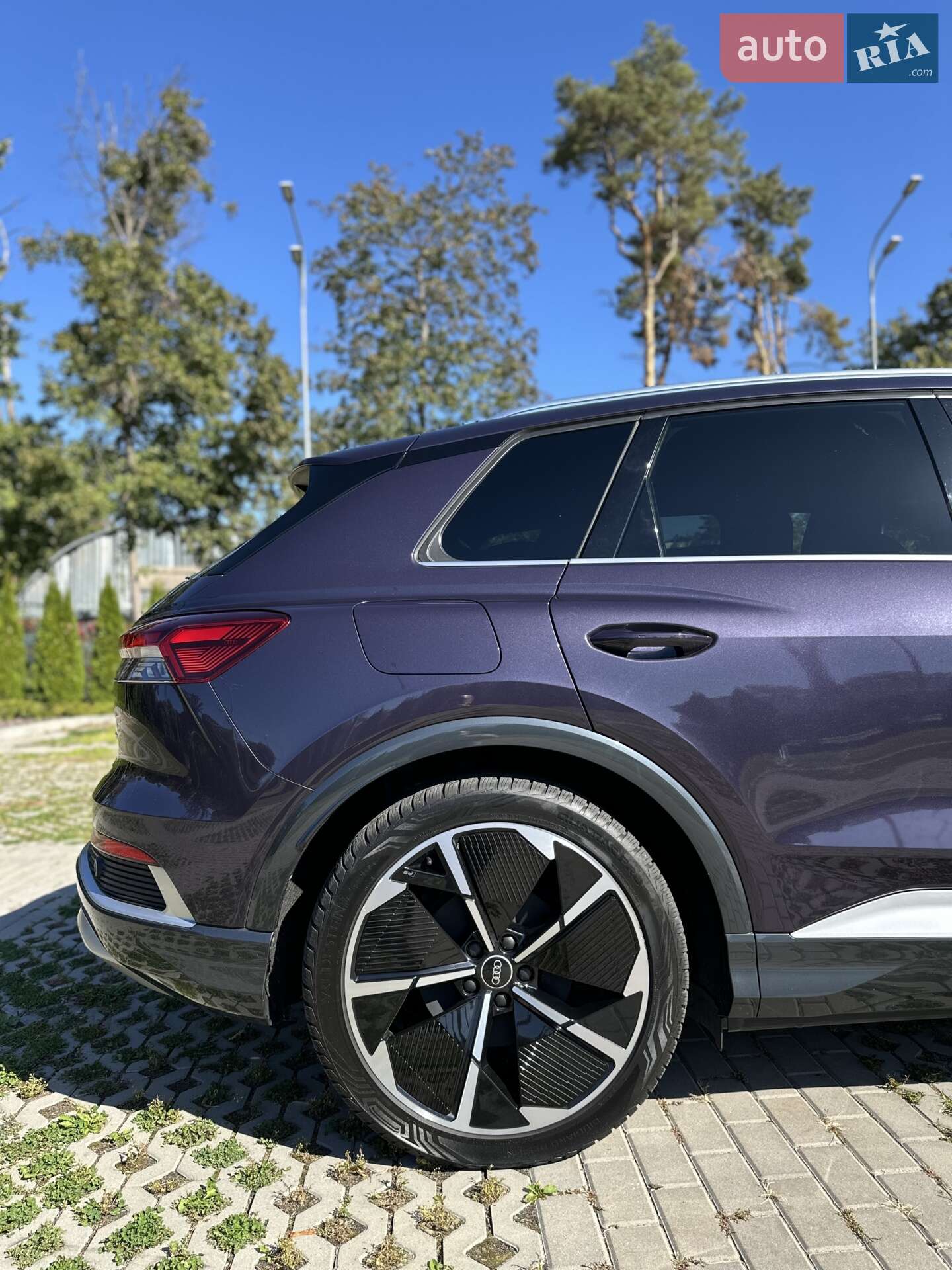 Audi Q4 e-tron 2021 VIN WAUZZZFZZNP001396 фото оголошення 21 з 50
