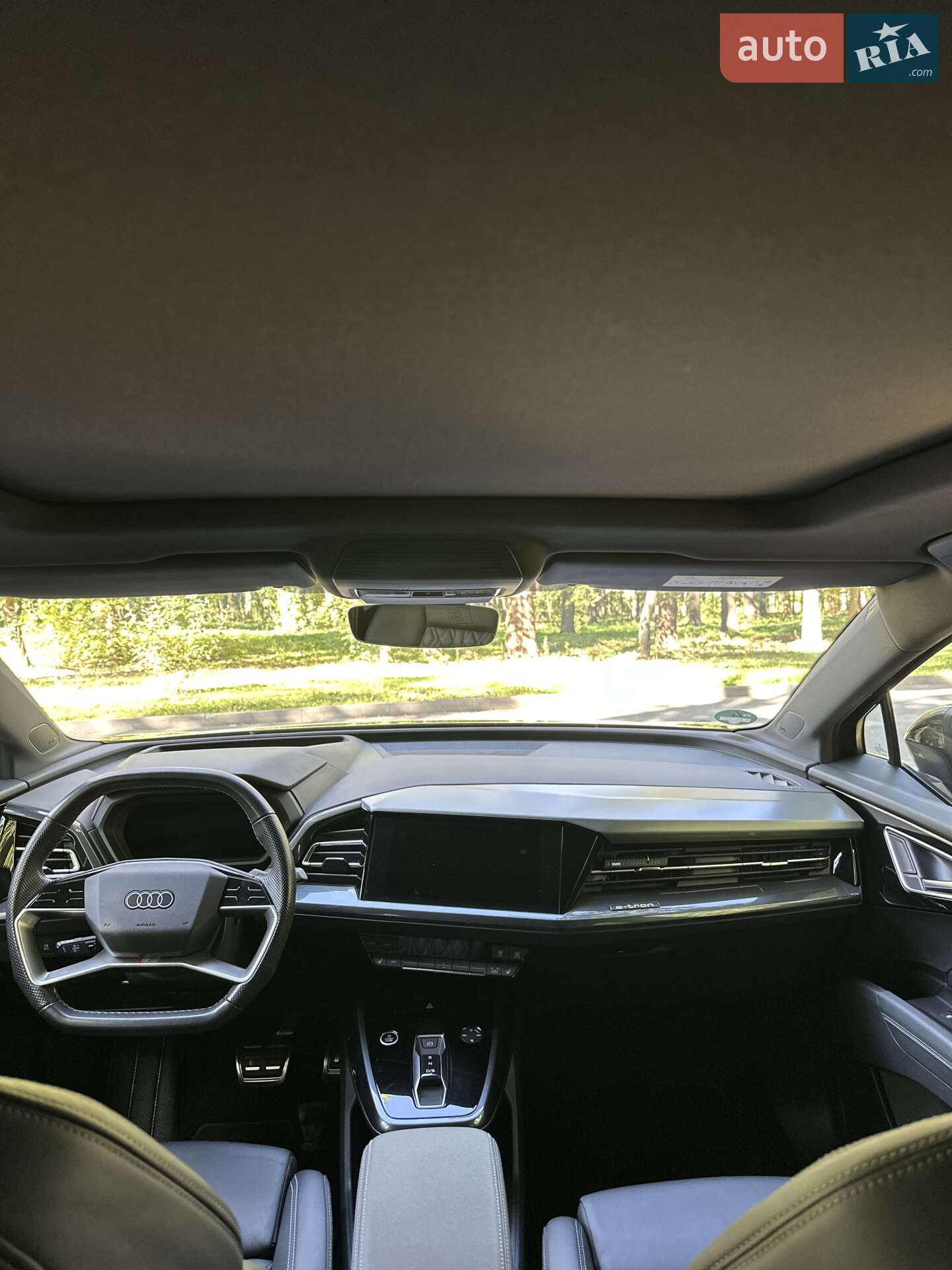 Audi Q4 e-tron 2021 VIN WAUZZZFZZNP001396 фото оголошення 27 з 50