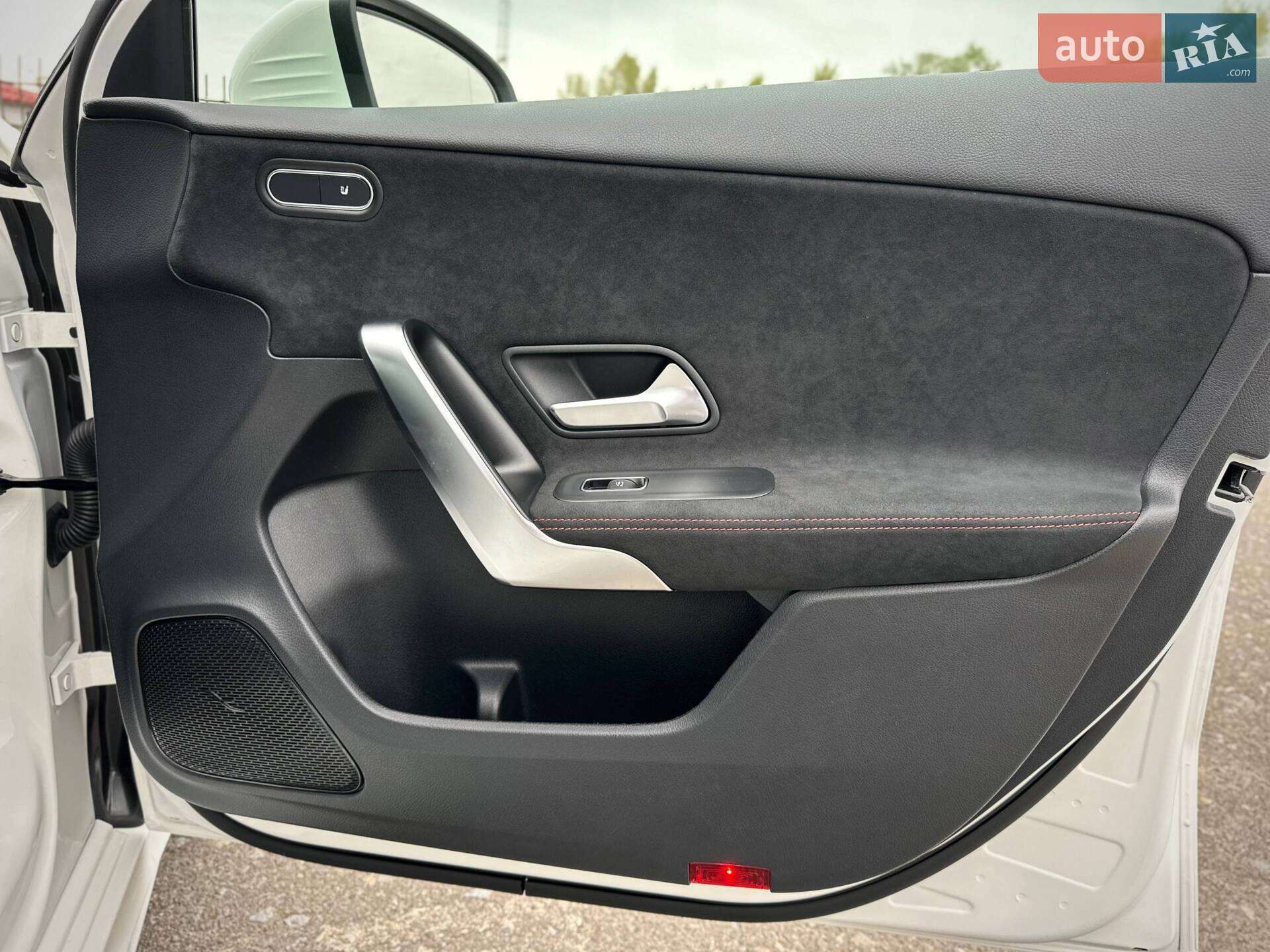 Mercedes-Benz A-Class 2021 VIN W1K1770101N222317 фото оголошення 63 з 98