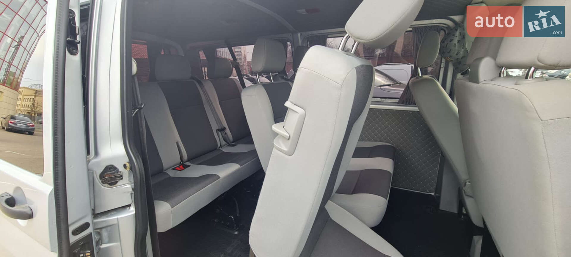 Volkswagen Transporter 2014 VIN WV2ZZZ7HZFH007329 фото оголошення 8 з 17