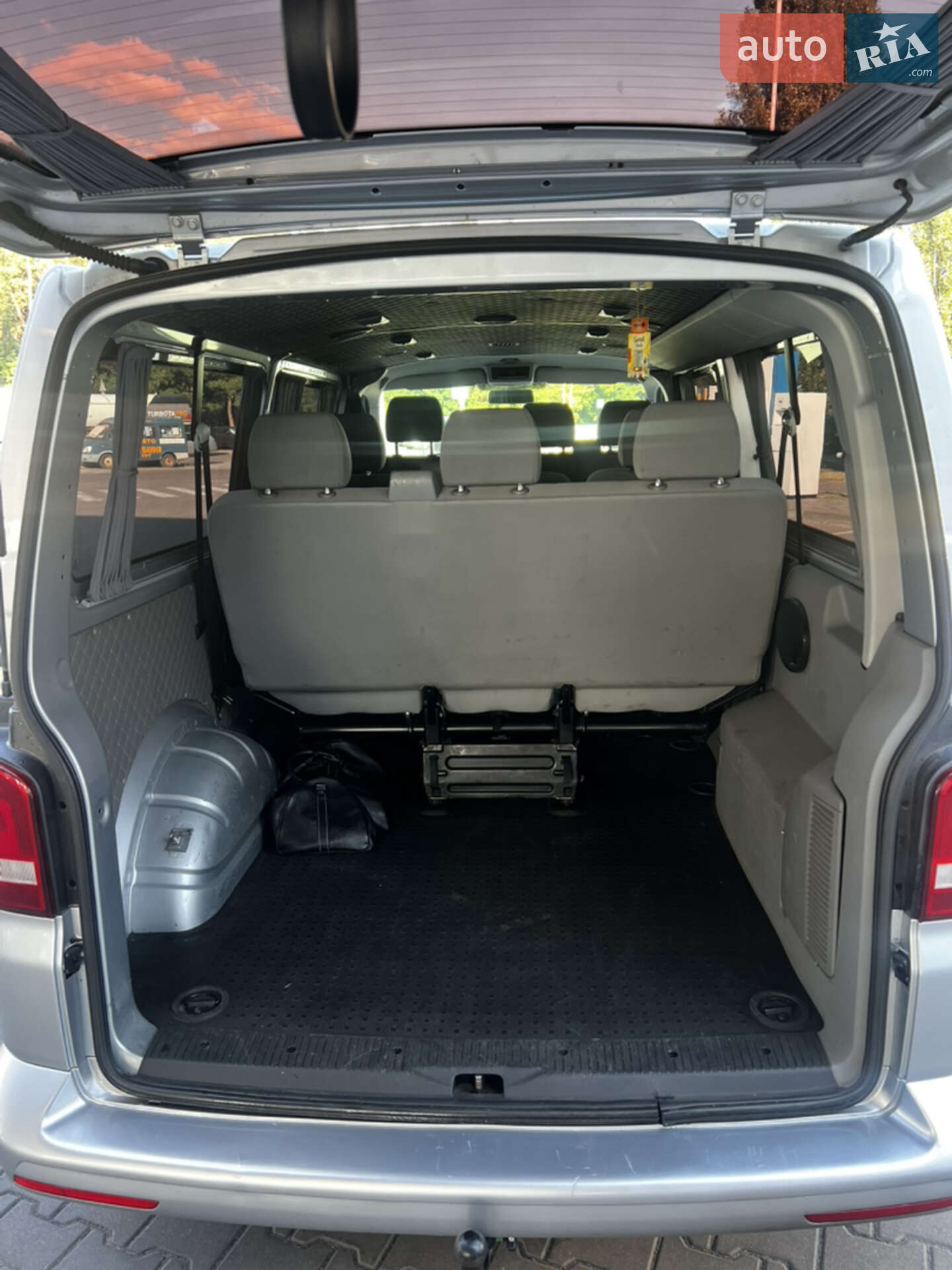 Volkswagen Transporter 2014 VIN WV2ZZZ7HZFH007329 фото оголошення 14 з 17