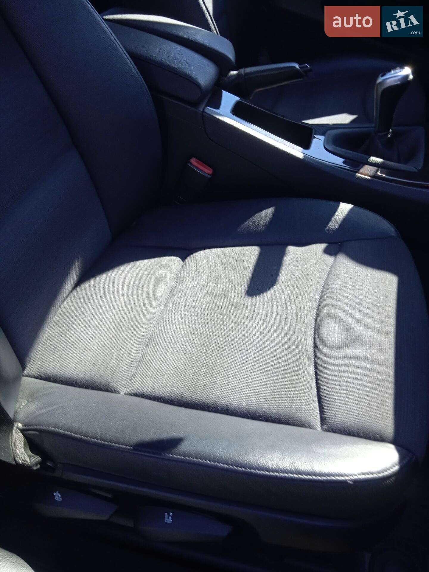 BMW 3 Series 2008 VIN WBAVF31090A090177 фото оголошення 7 з 8
