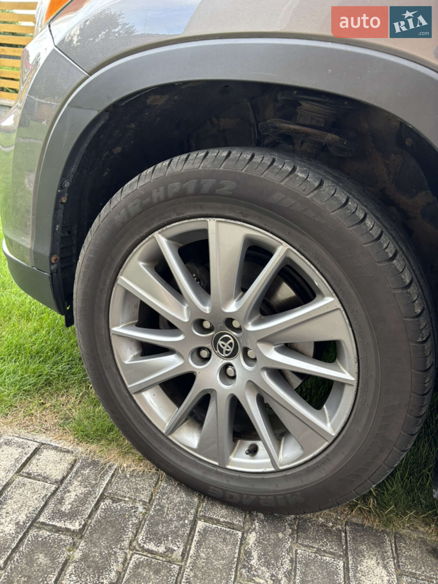 Toyota Highlander 2016 VIN 5TDZARFHX0S021747 фото оголошення 8 з 16