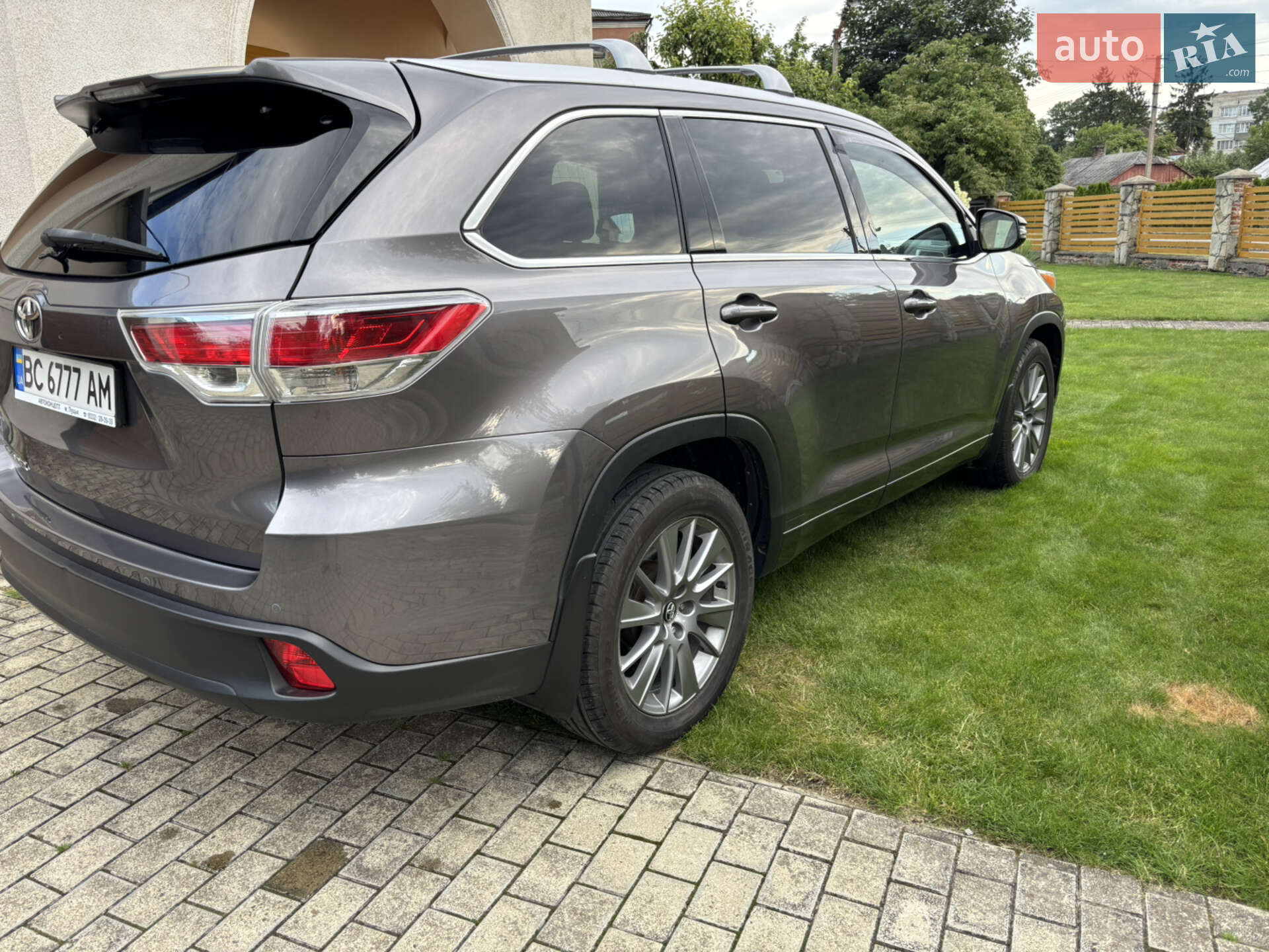 Toyota Highlander 2016 VIN 5TDZARFHX0S021747 фото оголошення 7 з 16