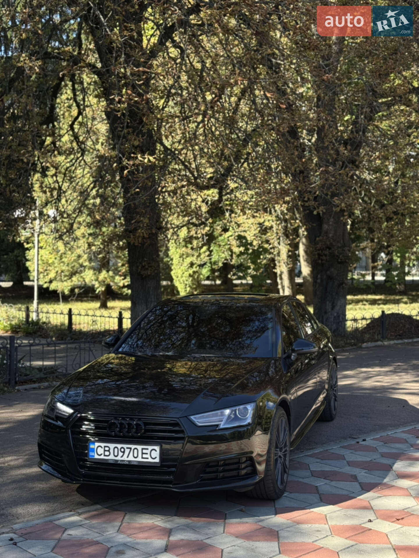 Audi A4 2017 VIN WAUANAF42HN019196 фото оголошення 29 з 42