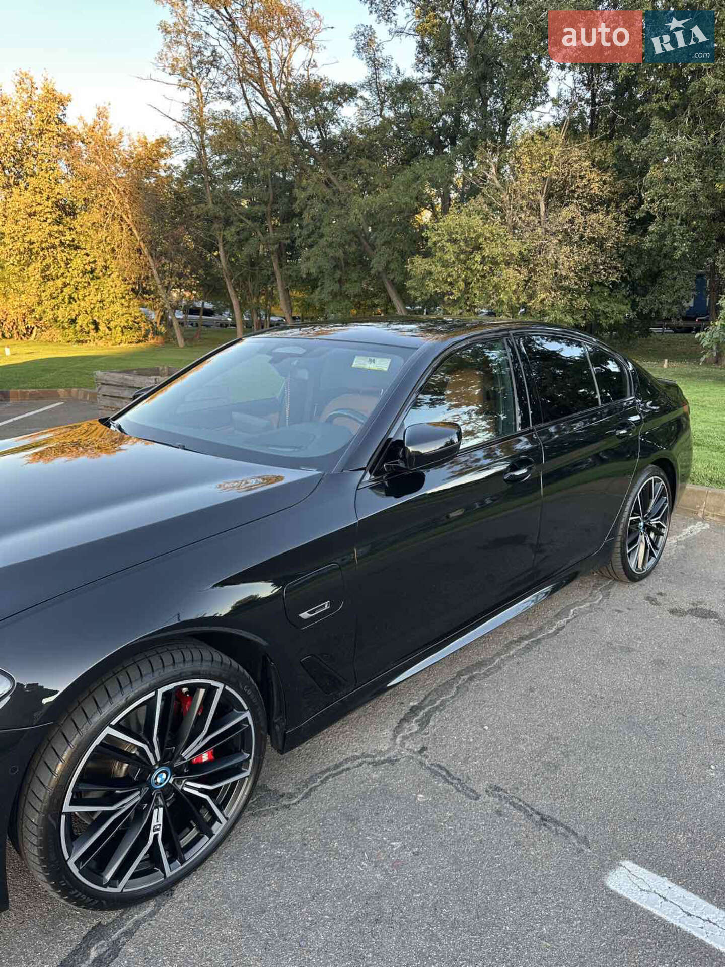 BMW 5 Series 2022 VIN WBA33AG0XNCK72459 фото оголошення 7 з 16