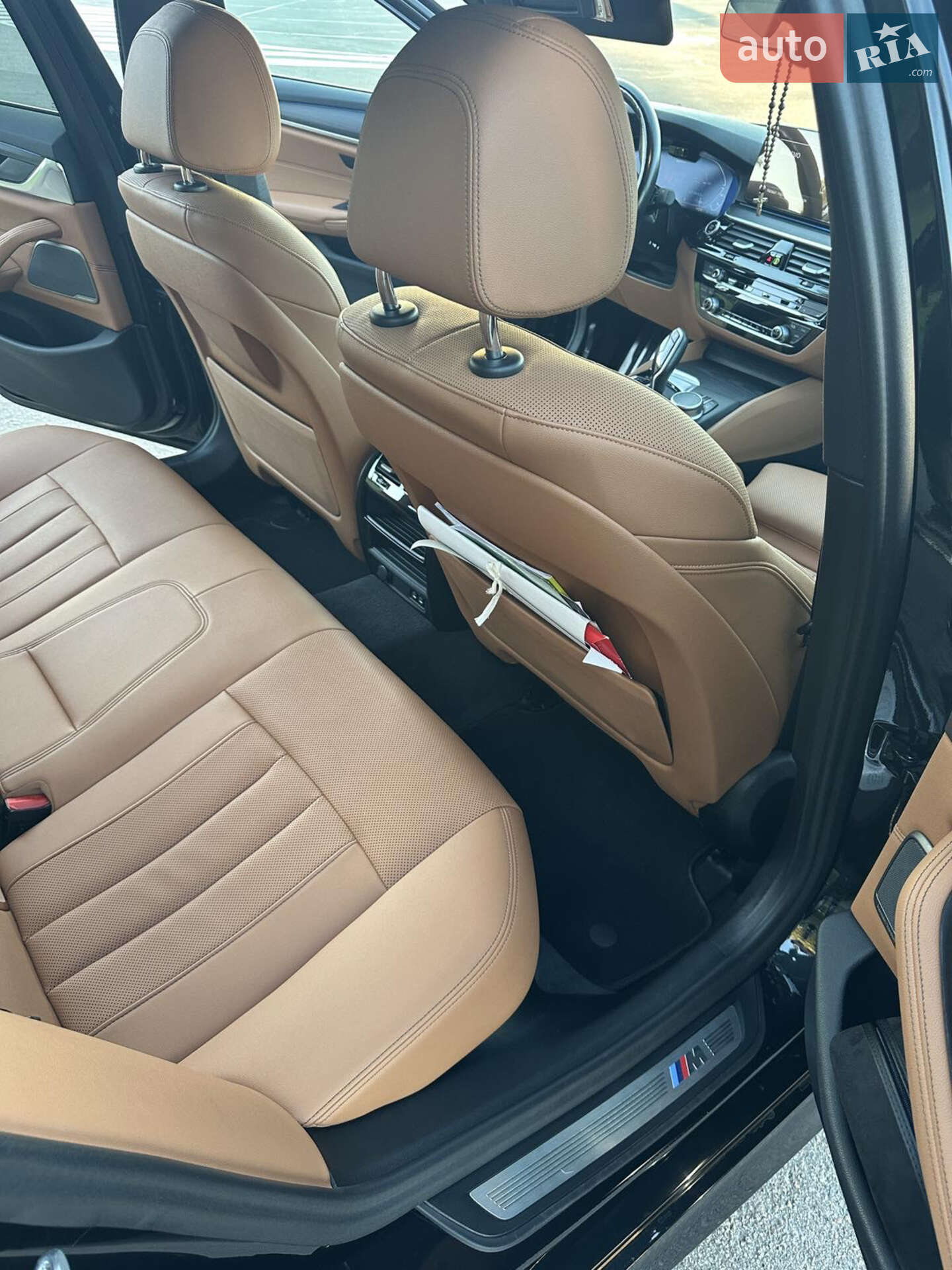 BMW 5 Series 2022 VIN WBA33AG0XNCK72459 фото оголошення 15 з 16