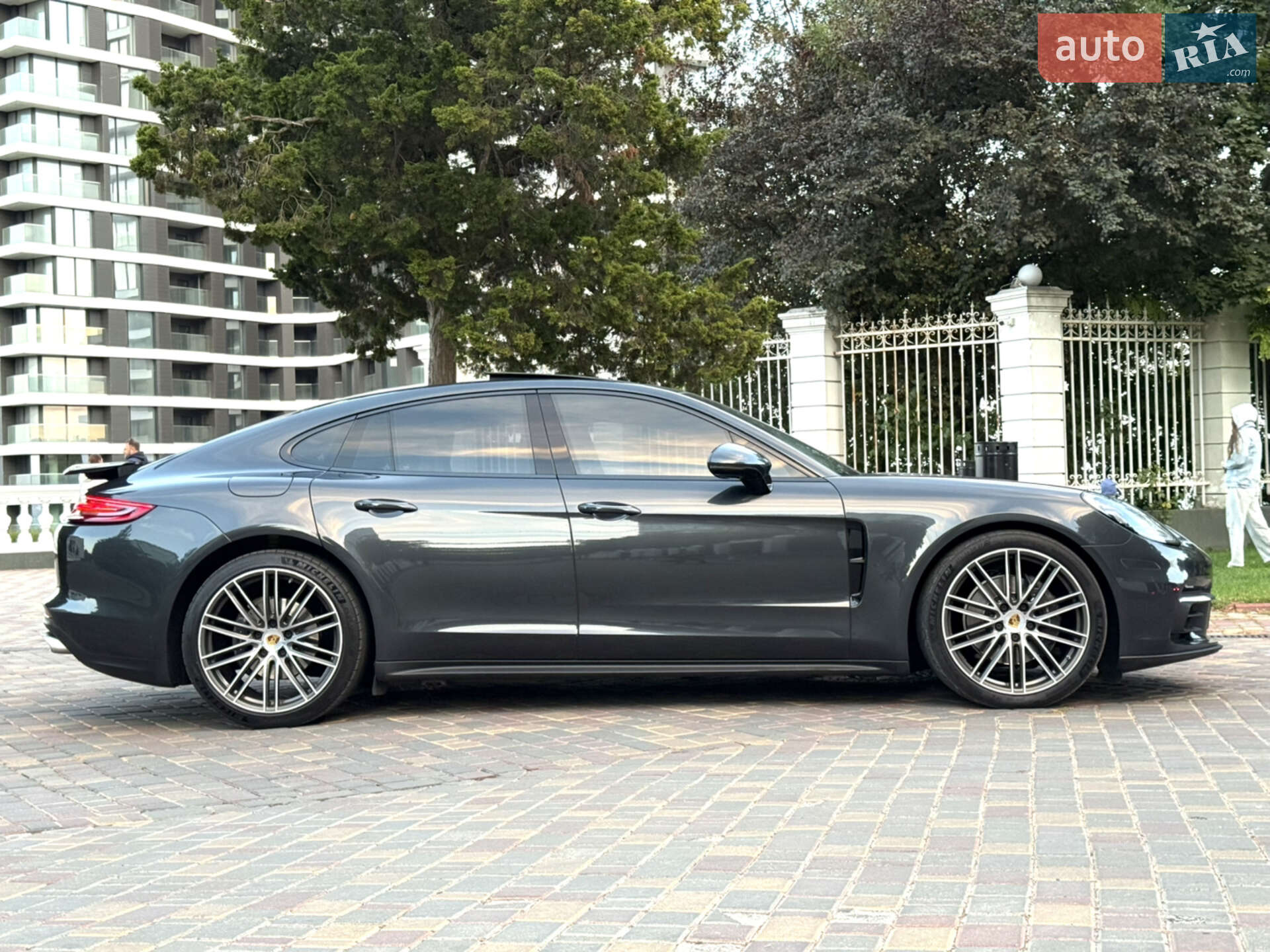 Porsche Panamera 2018 VIN WP0AA2A77JL114229 фото оголошення 9 з 40