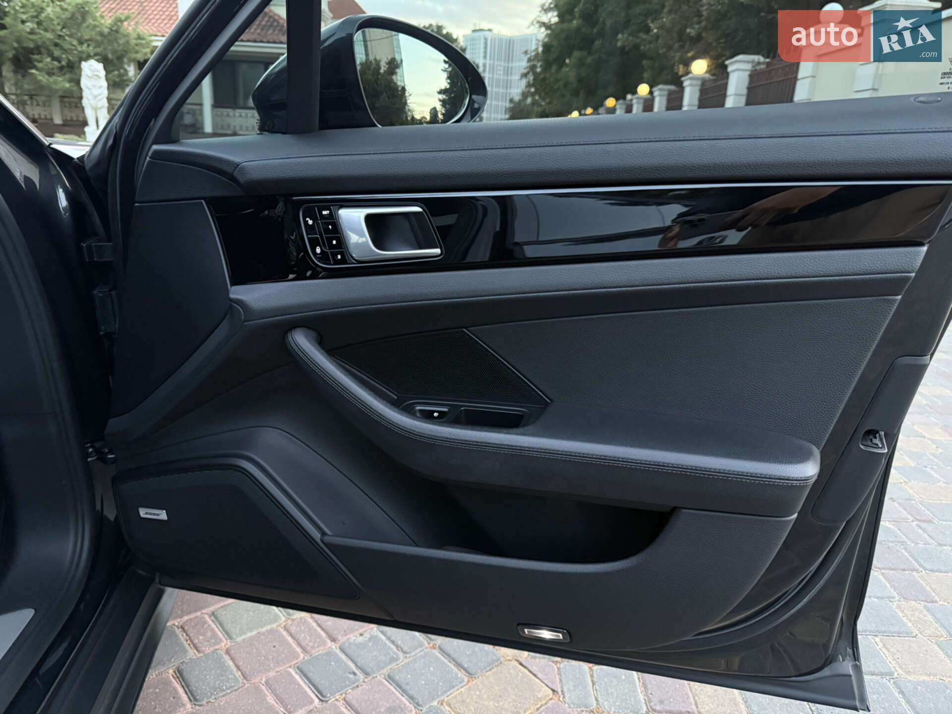 Porsche Panamera 2018 VIN WP0AA2A77JL114229 фото оголошення 23 з 40
