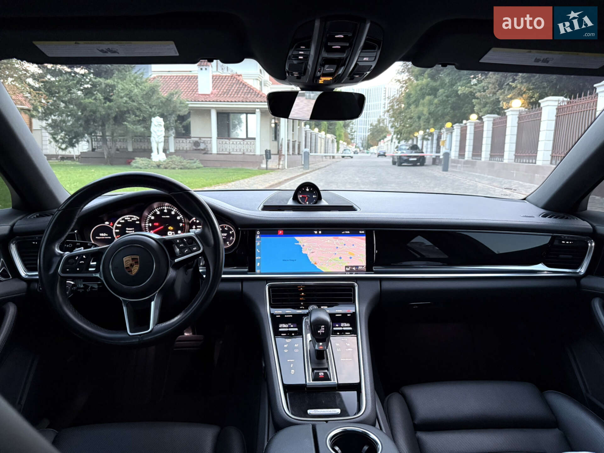 Porsche Panamera 2018 VIN WP0AA2A77JL114229 фото оголошення 28 з 40
